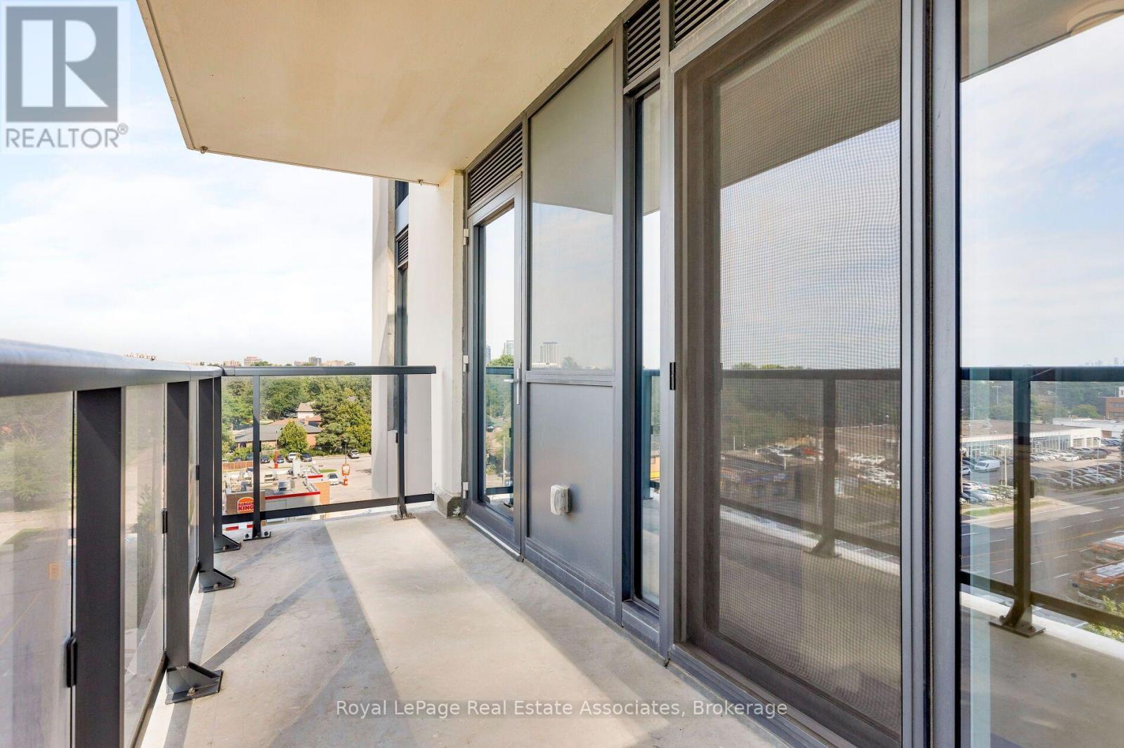 602 - 30 Samuel Wood Way Property Photo 11
