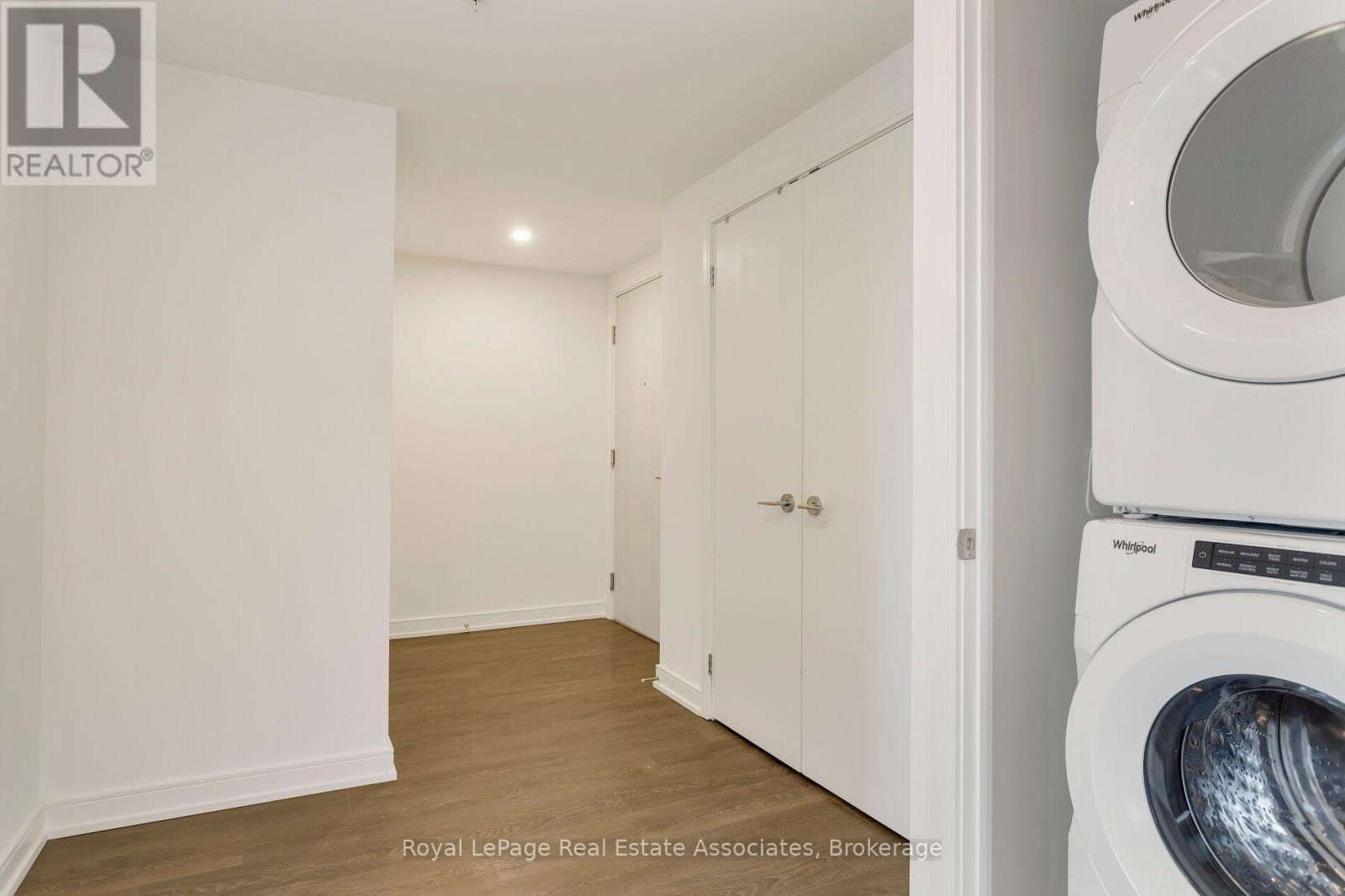 602 - 30 Samuel Wood Way Property Photo 24