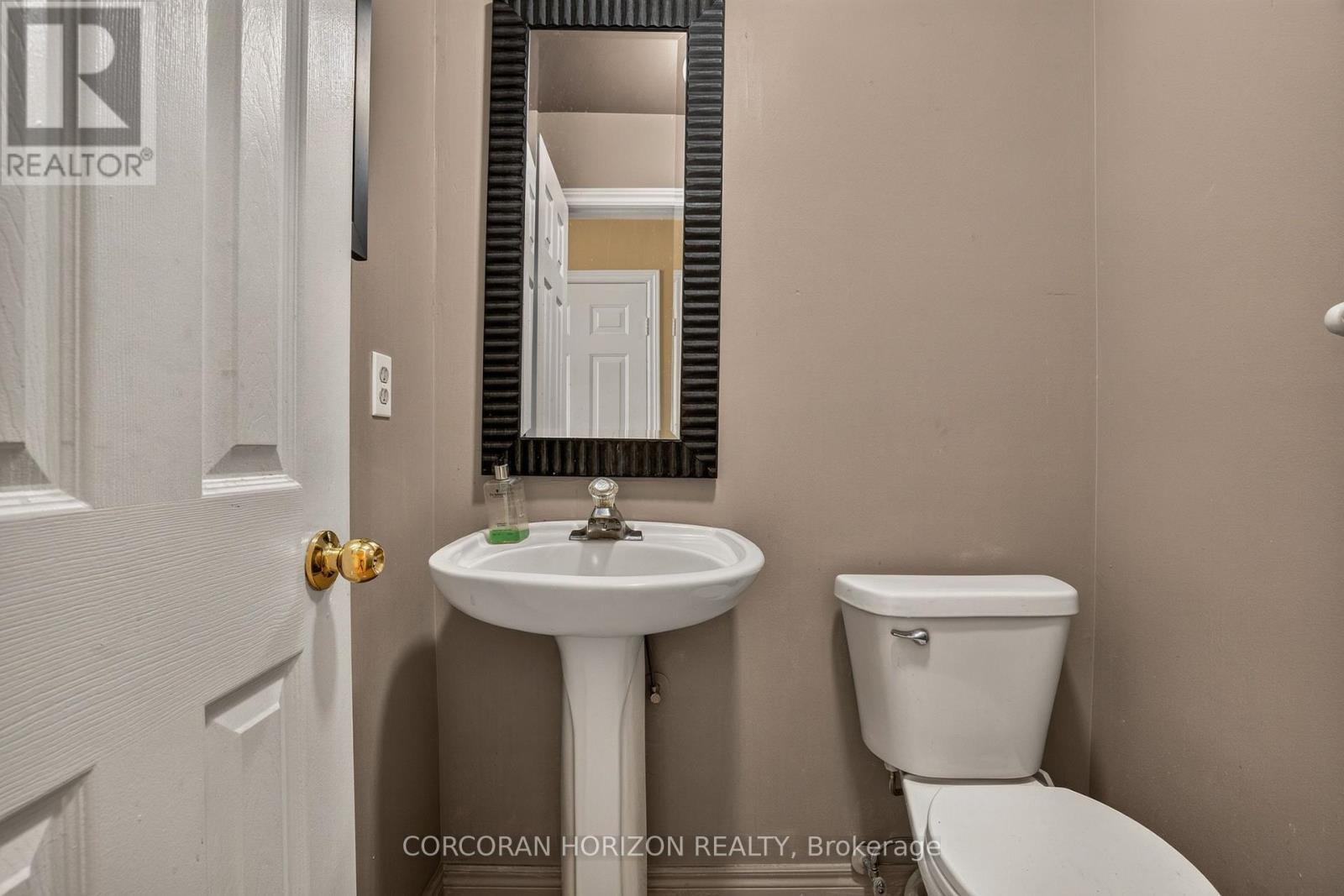 14 - 2871 Darien Road Property Photo 11