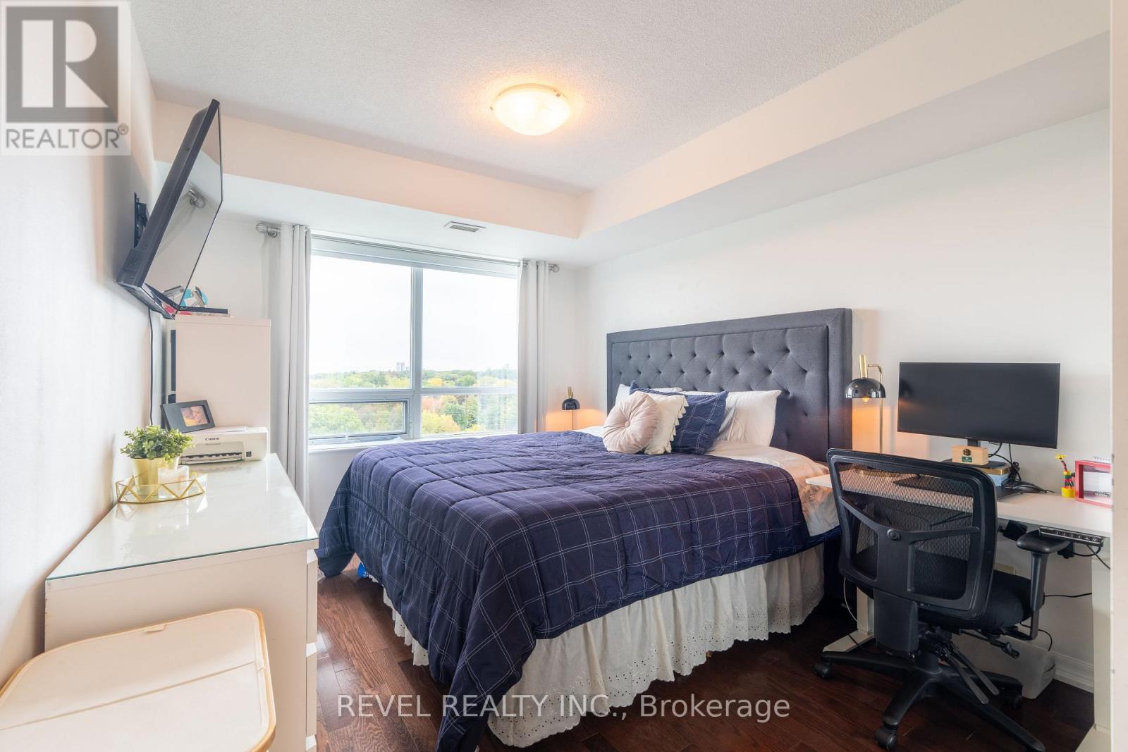 603 - 1403 Royal York Road Property Photo 9