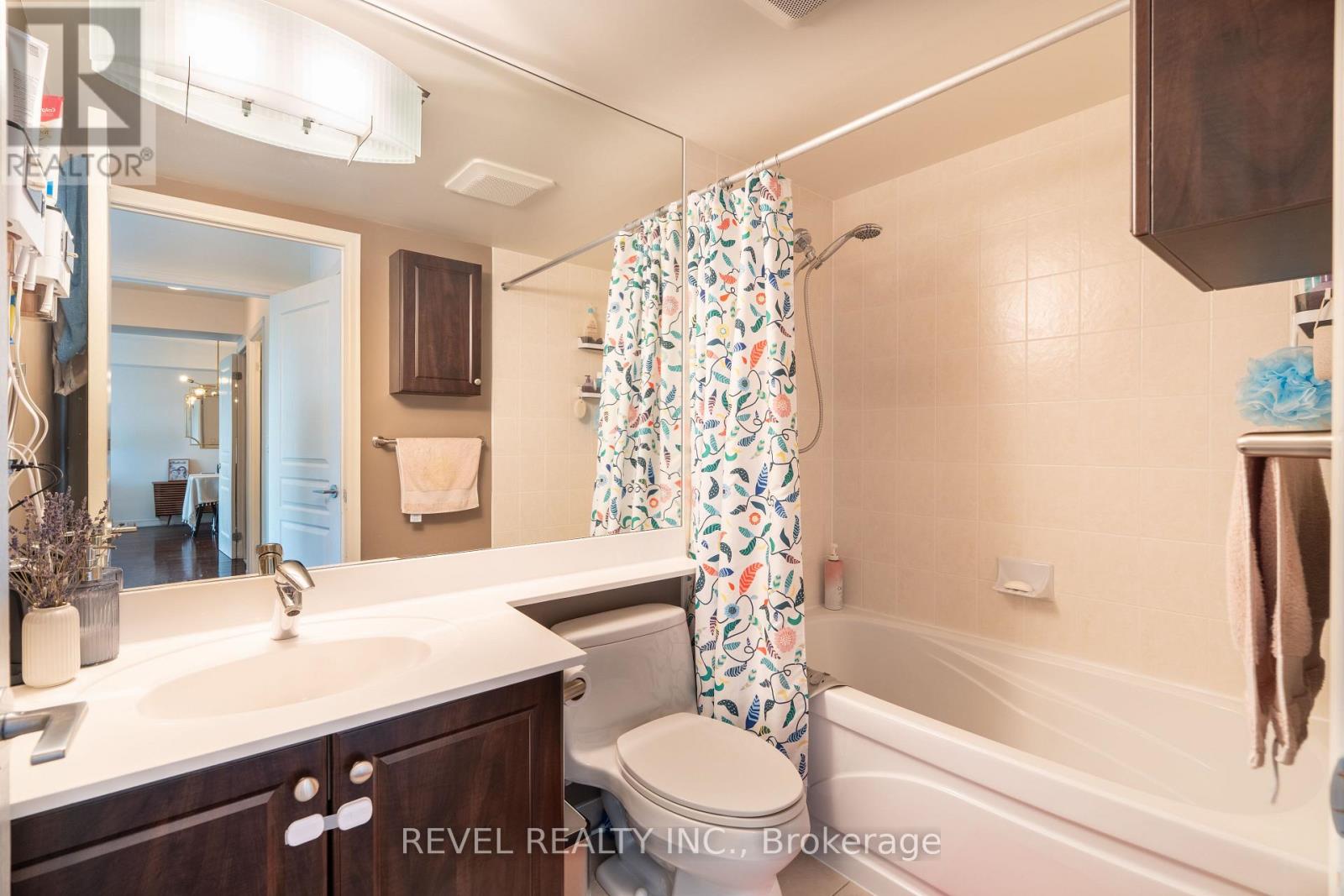 603 - 1403 Royal York Road Property Photo 11