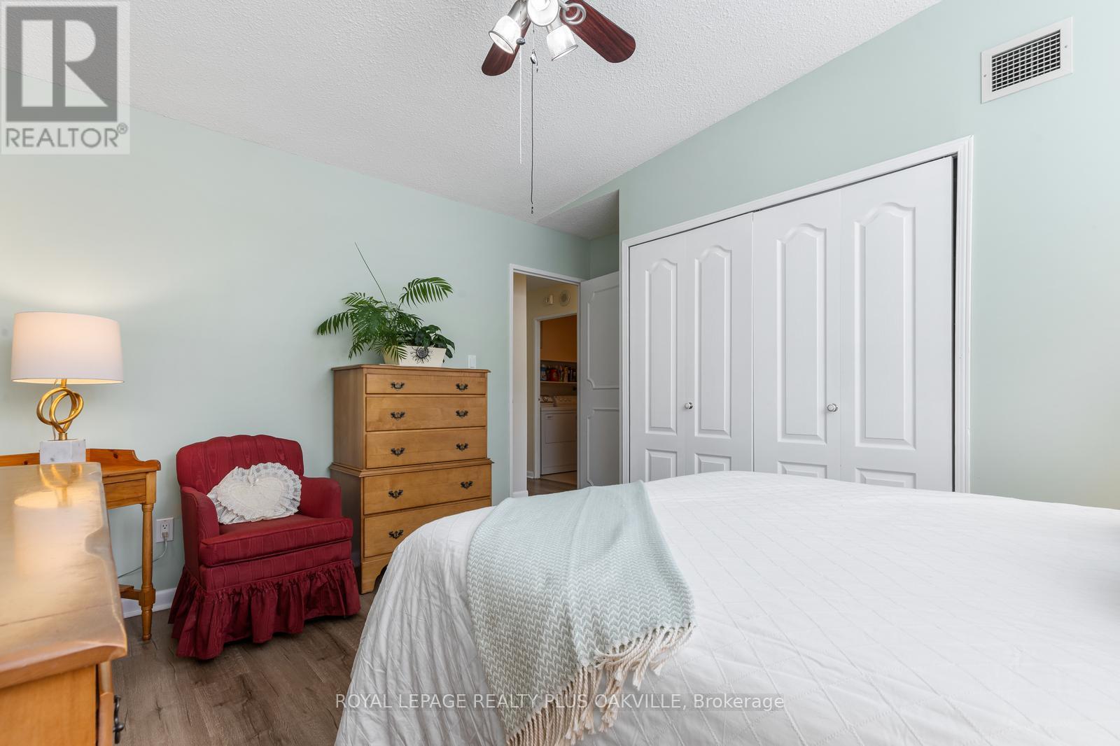 102 - 2175 Marine Drive Property Photo 21