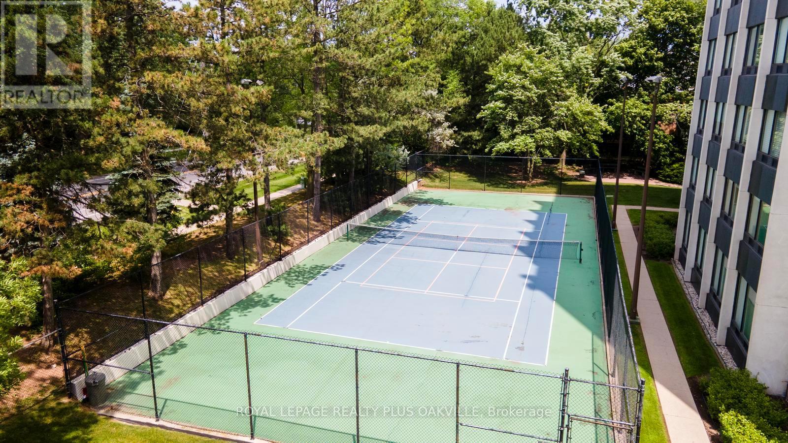 102 - 2175 Marine Drive Property Photo 28