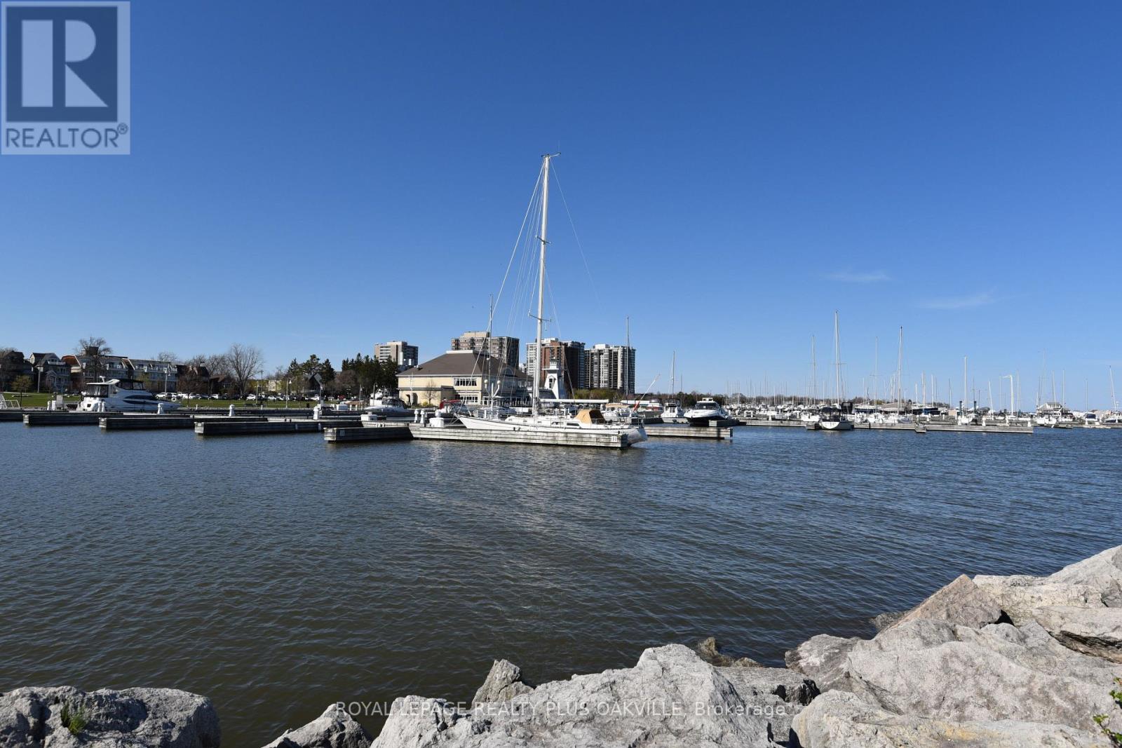 102 - 2175 Marine Drive Property Photo 45
