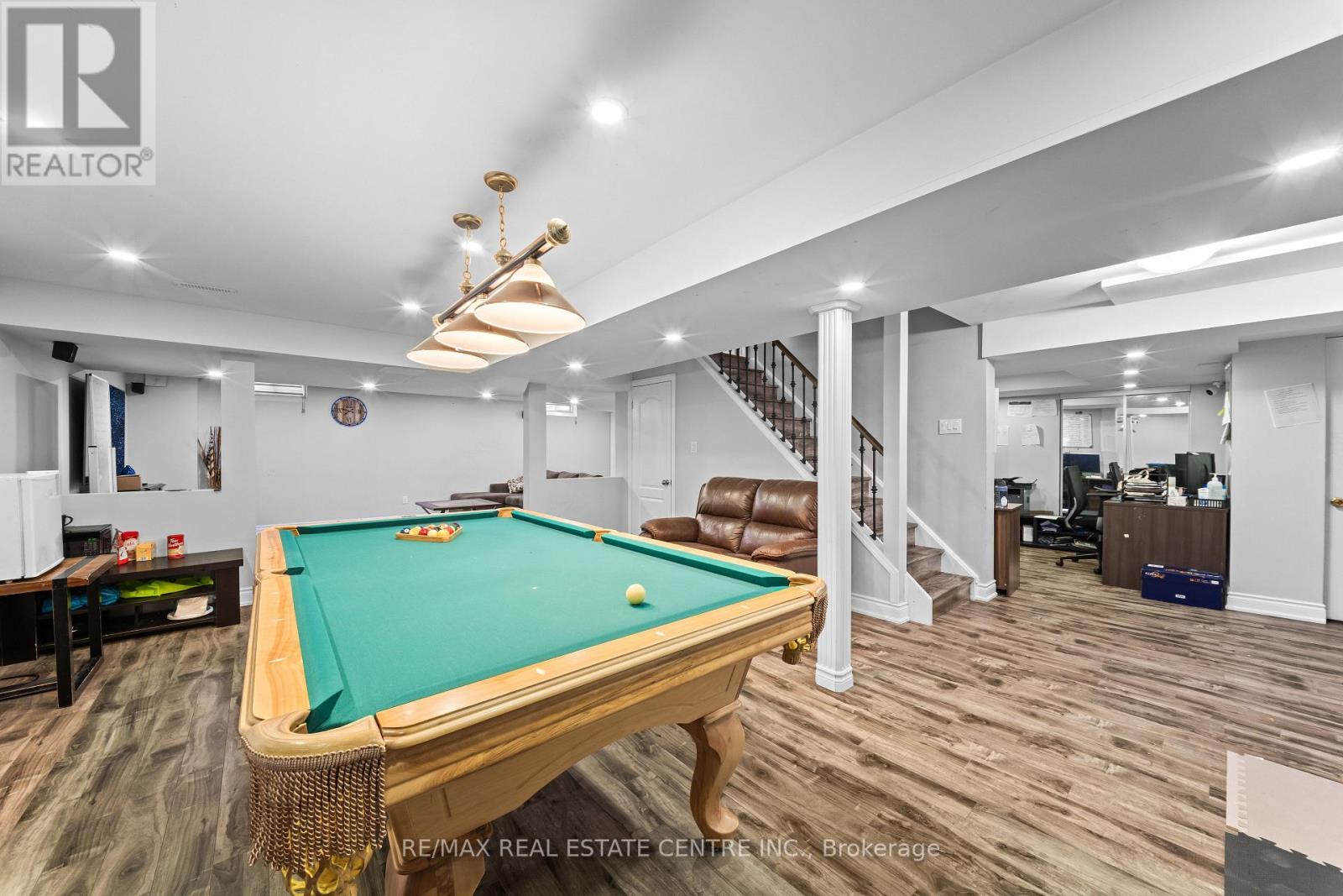 10 Midvale Road Property Photo 29