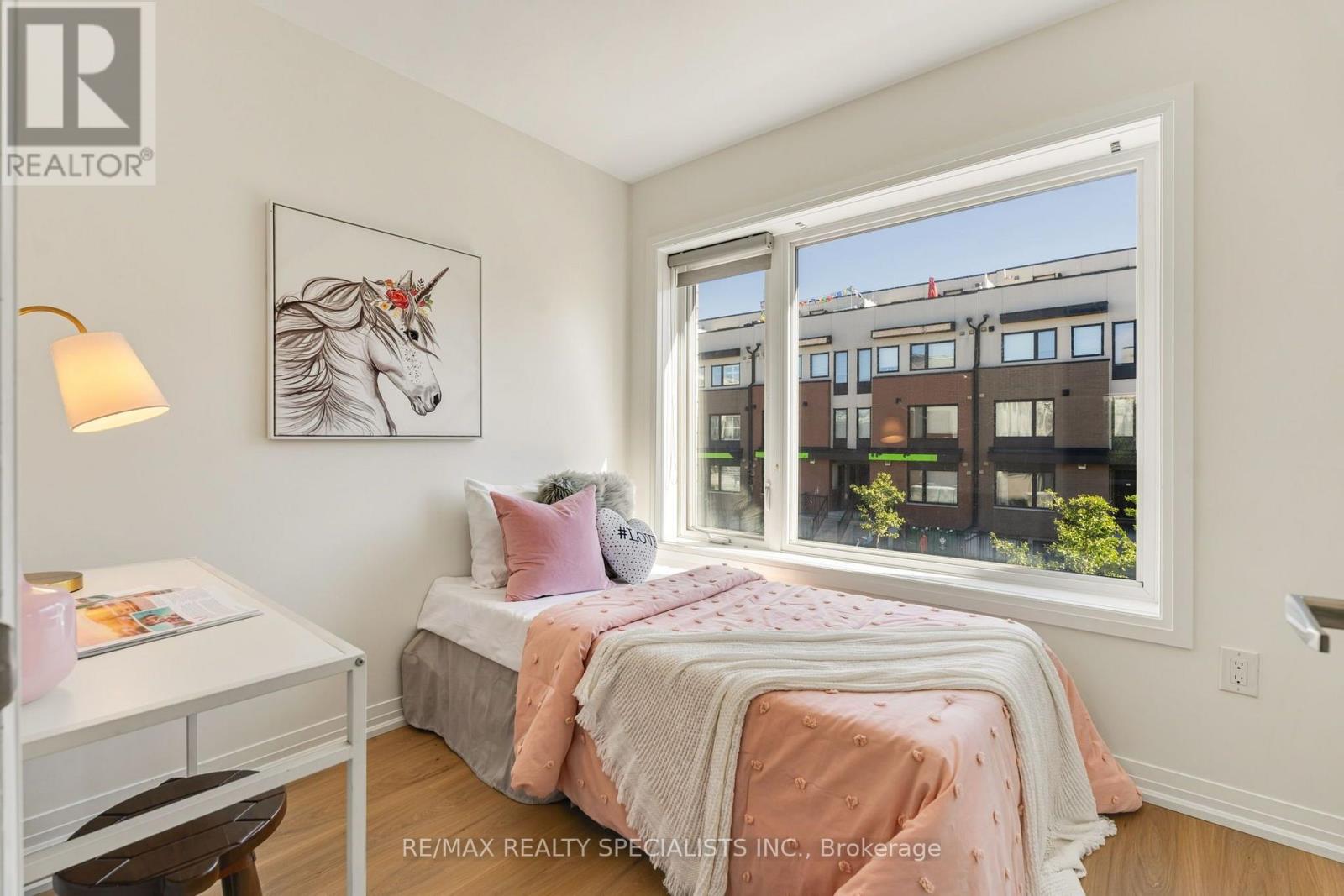 162 William Duncan Road Property Photo 20