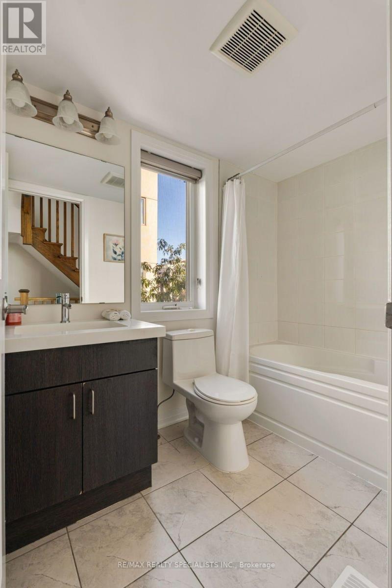 162 William Duncan Road Property Photo 24