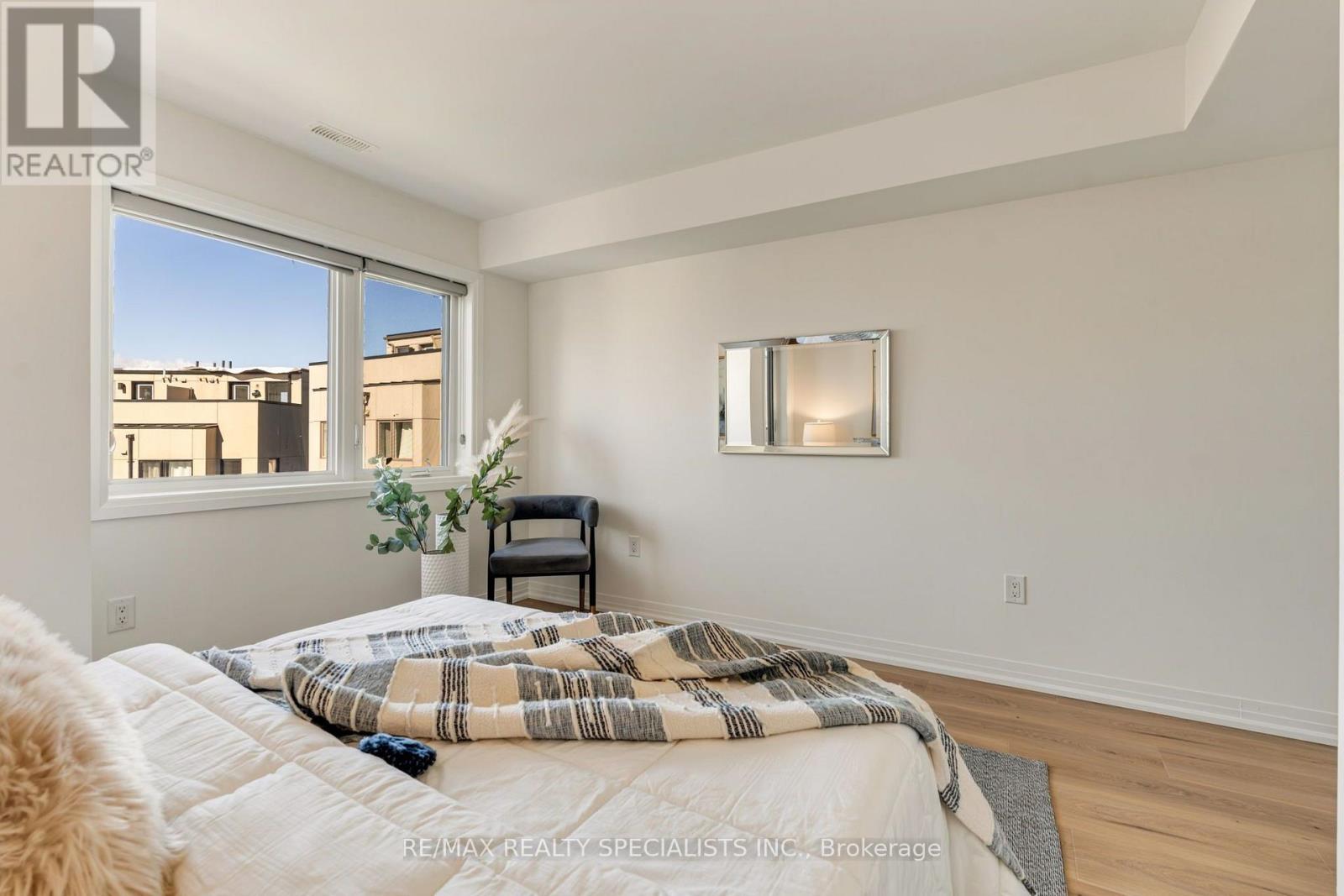 162 William Duncan Road Property Photo 30