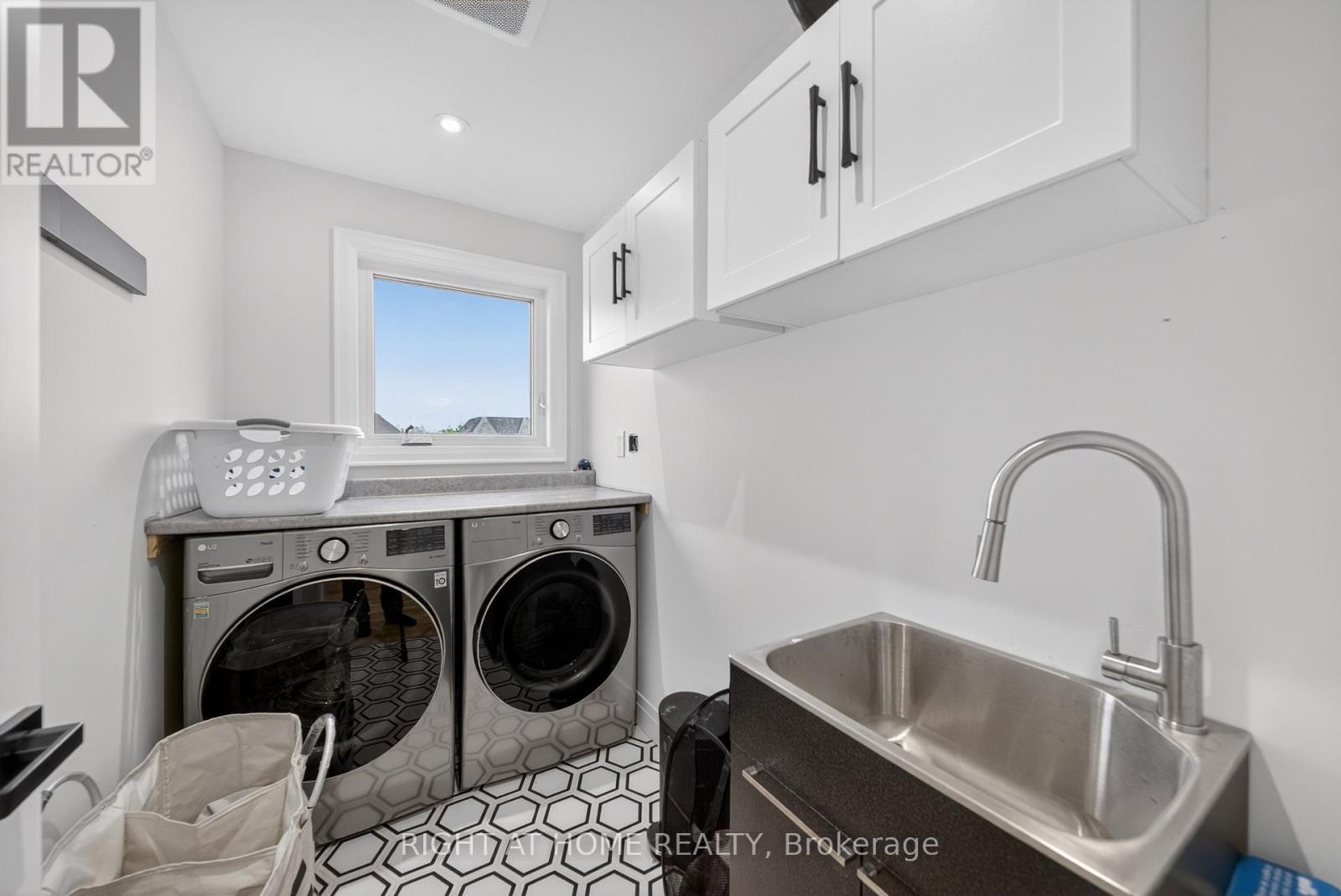 17 Exbury Road Property Photo 22
