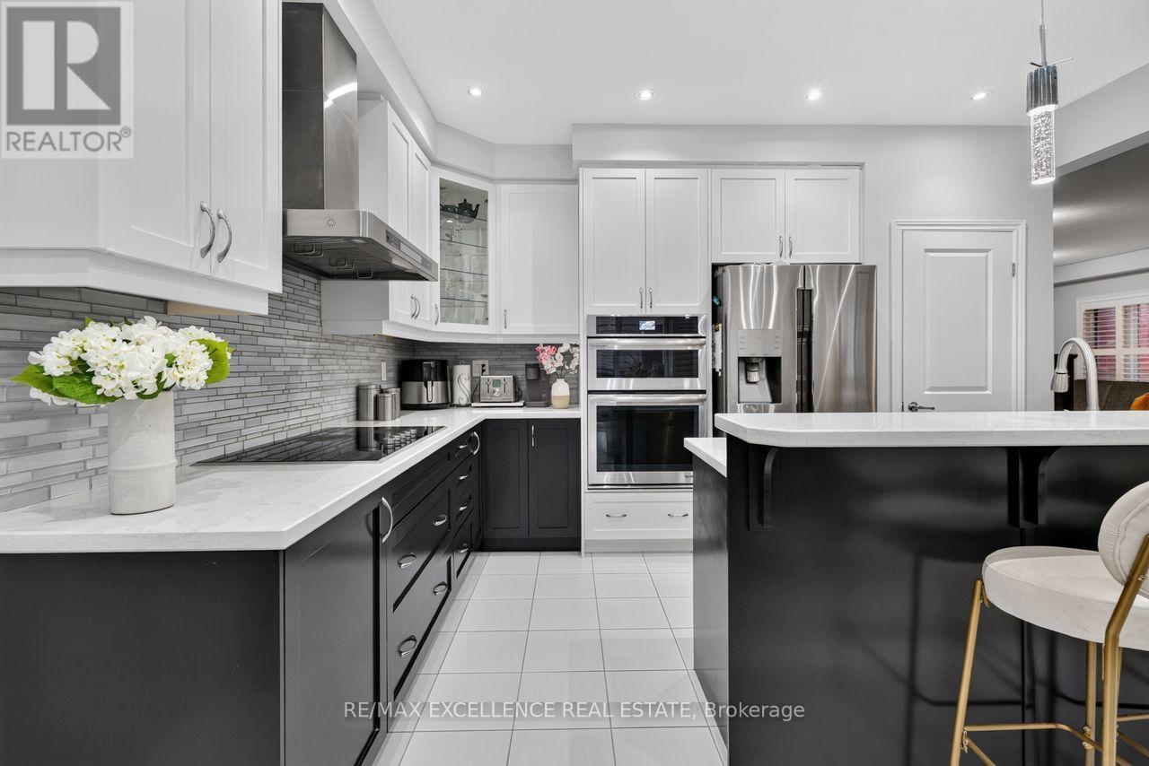 451 Brisdale Drive Property Photo 12