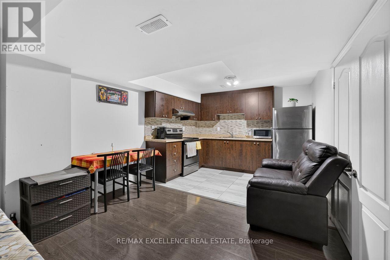 451 Brisdale Drive Property Photo 31