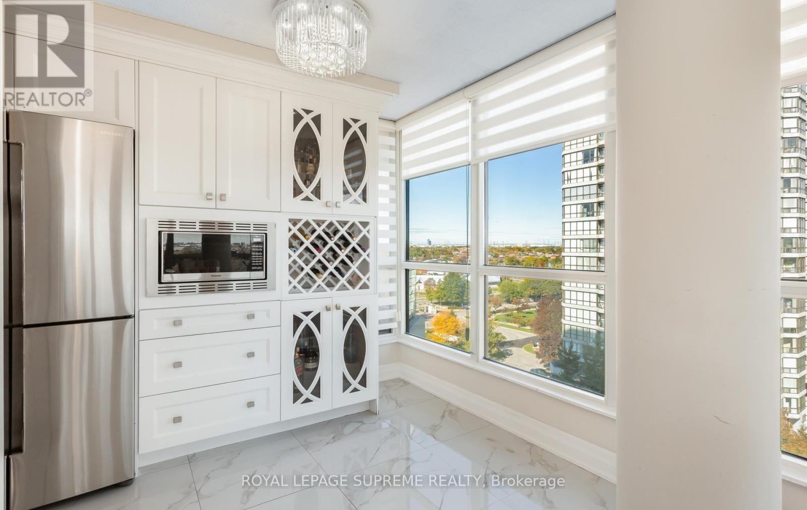 1015 - 5 Rowntree Road Property Photo 16