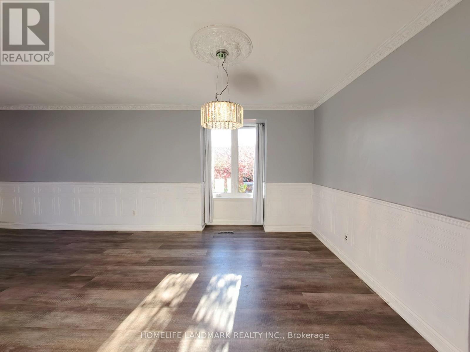 2673 Constable Road Property Photo 6