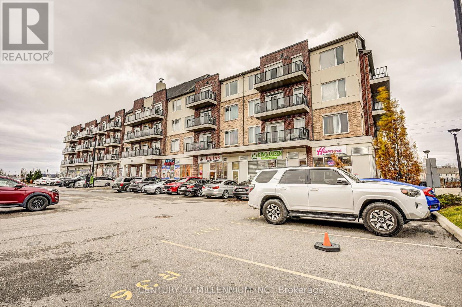 201 - 50 Sky Harbour Drive Property Photo 3