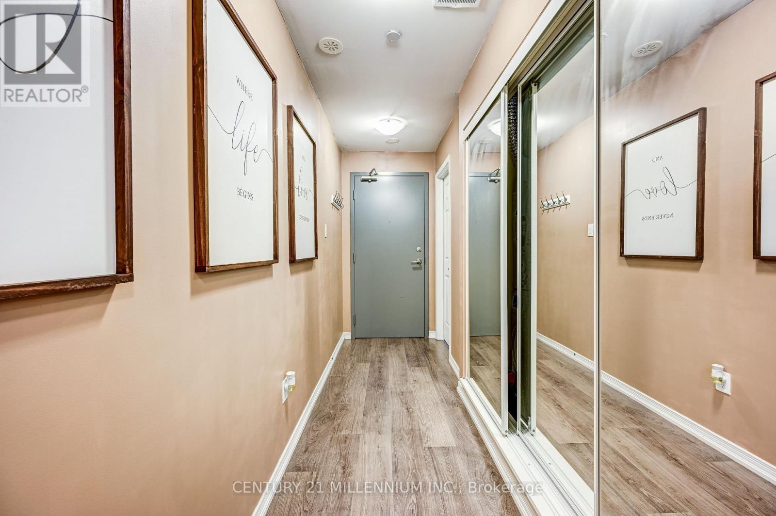 201 - 50 Sky Harbour Drive Property Photo 7