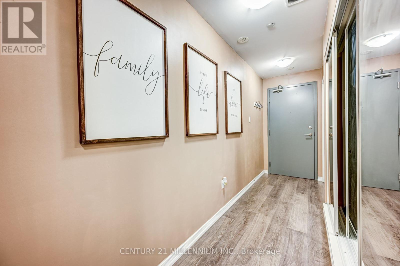 201 - 50 Sky Harbour Drive Property Photo 8