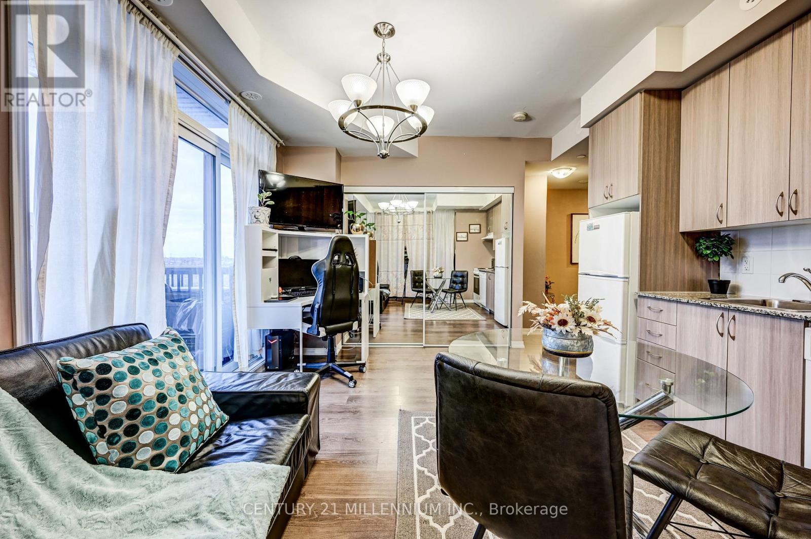 201 - 50 Sky Harbour Drive Property Photo 14