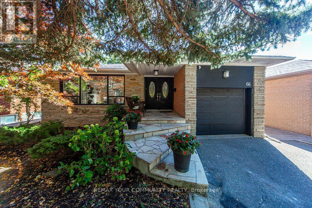 66 Decarie Circle Property Photo 1
