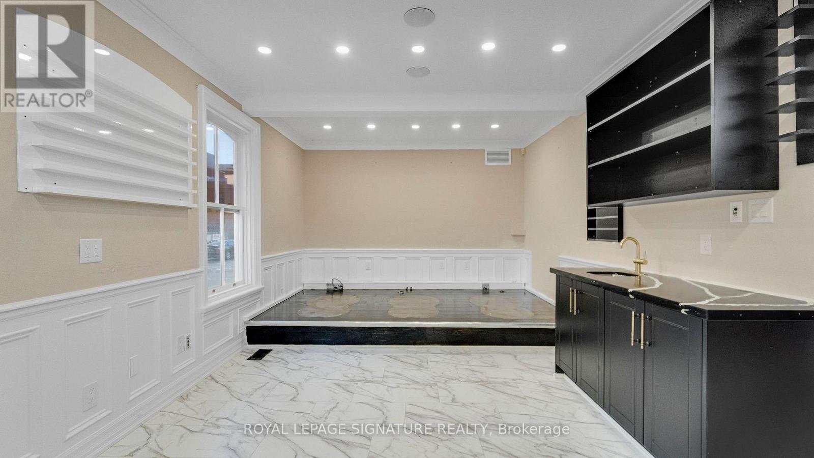 140 Trafalgar Road Property Photo 12