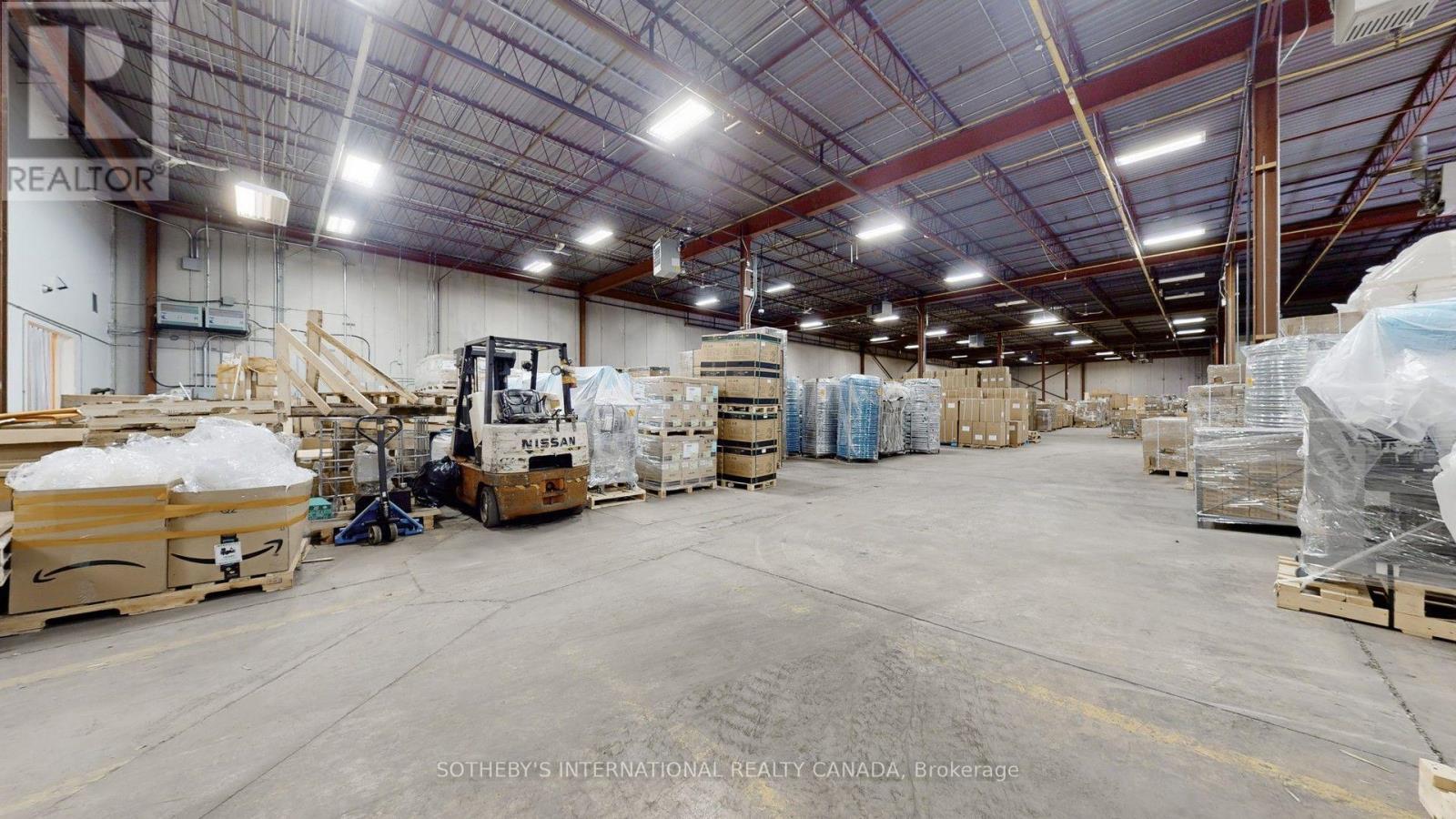 180 Traders Boulevard E Property Photo 20