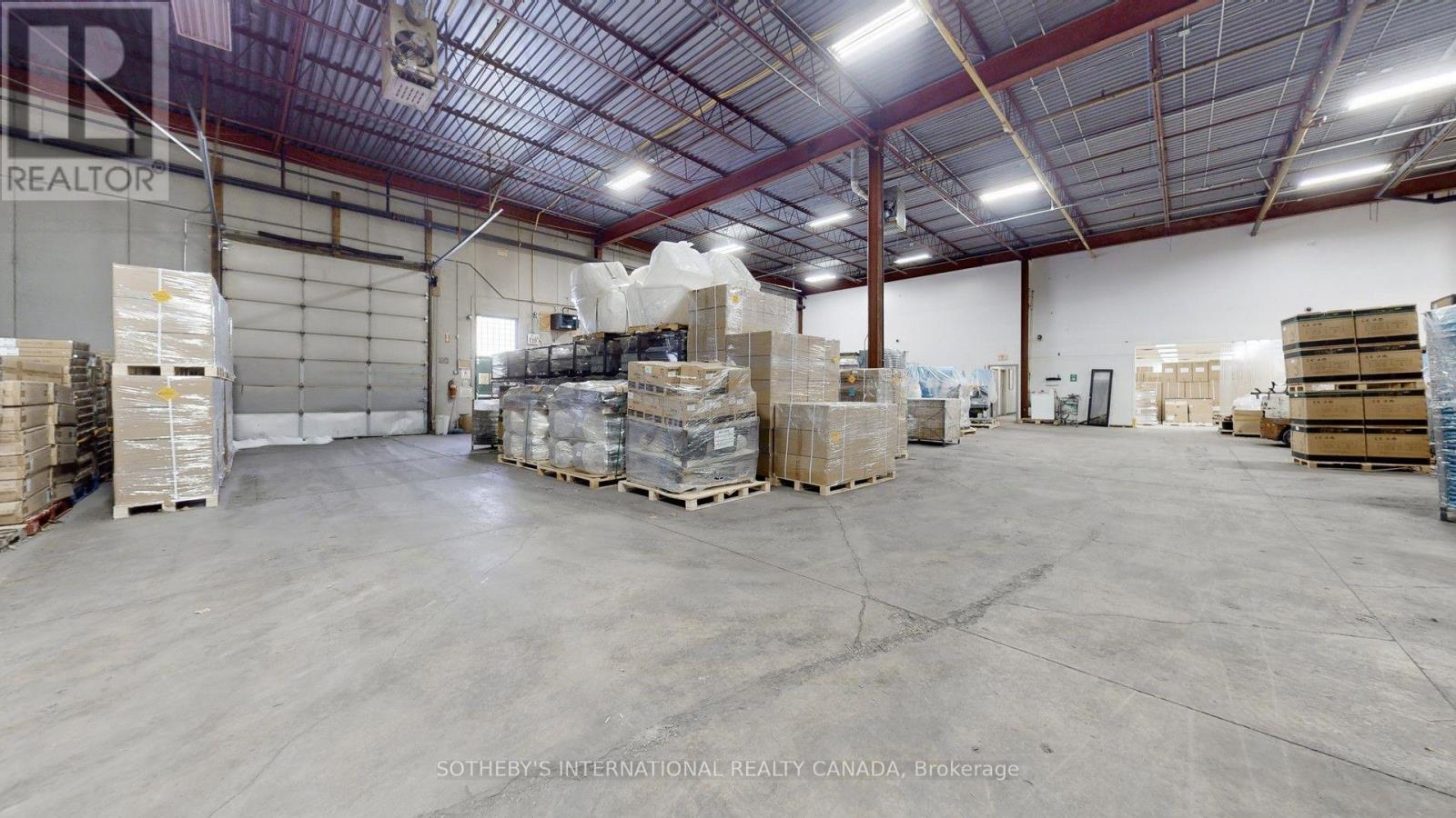 180 Traders Boulevard E Property Photo 21