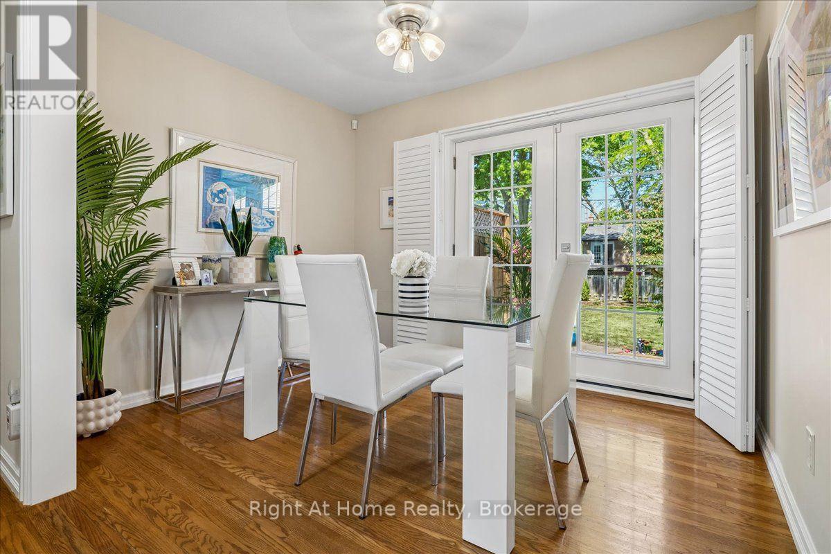 275 Kent Crescent Property Photo 16