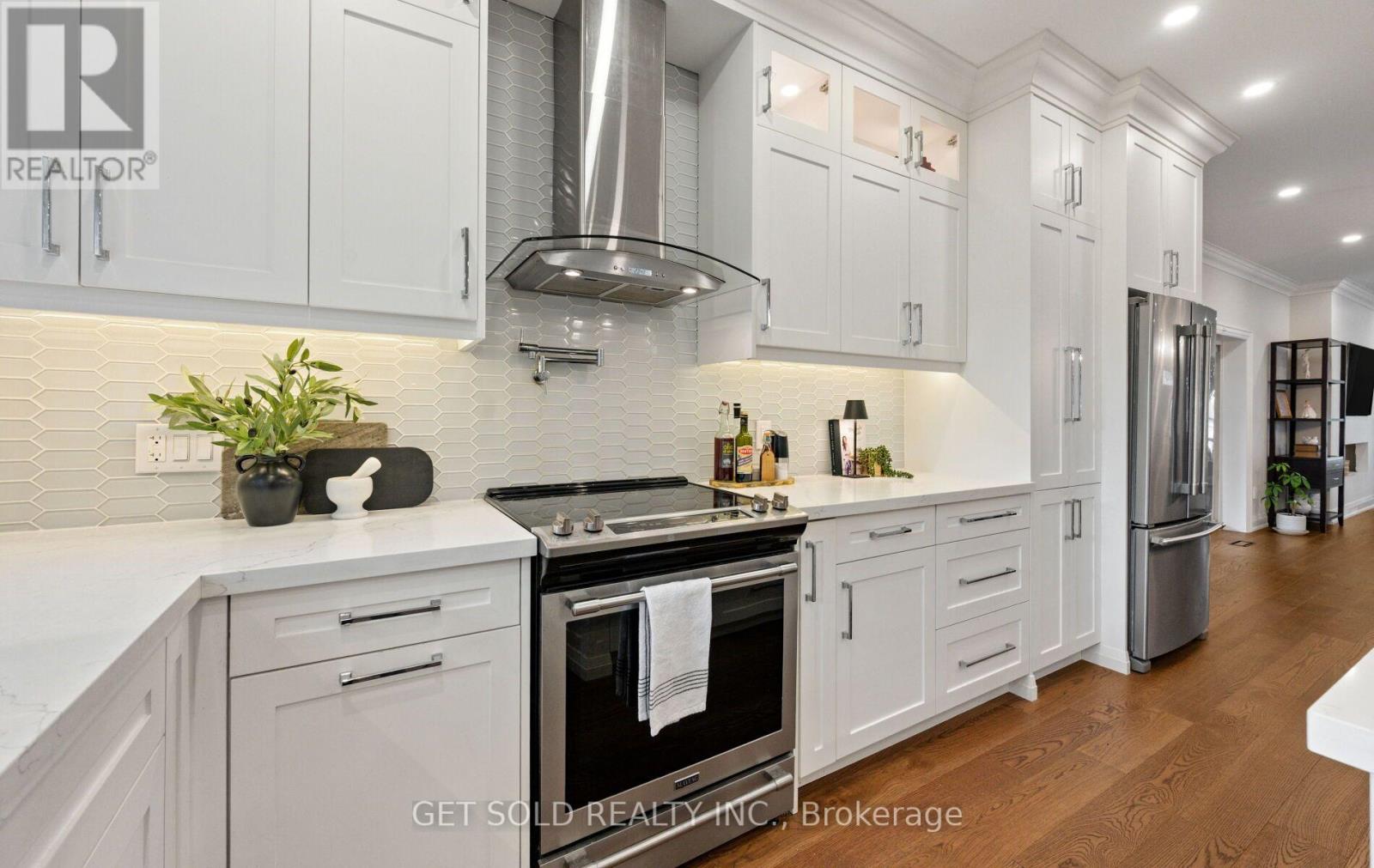 8 Hackmore Avenue Property Photo 11