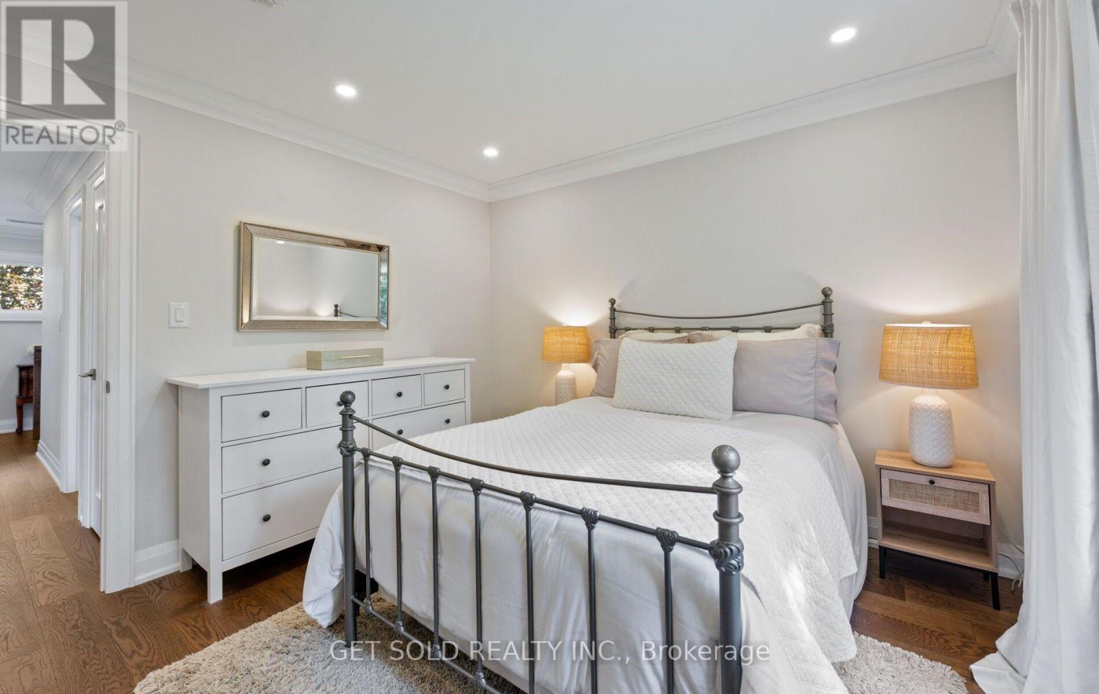8 Hackmore Avenue Property Photo 22