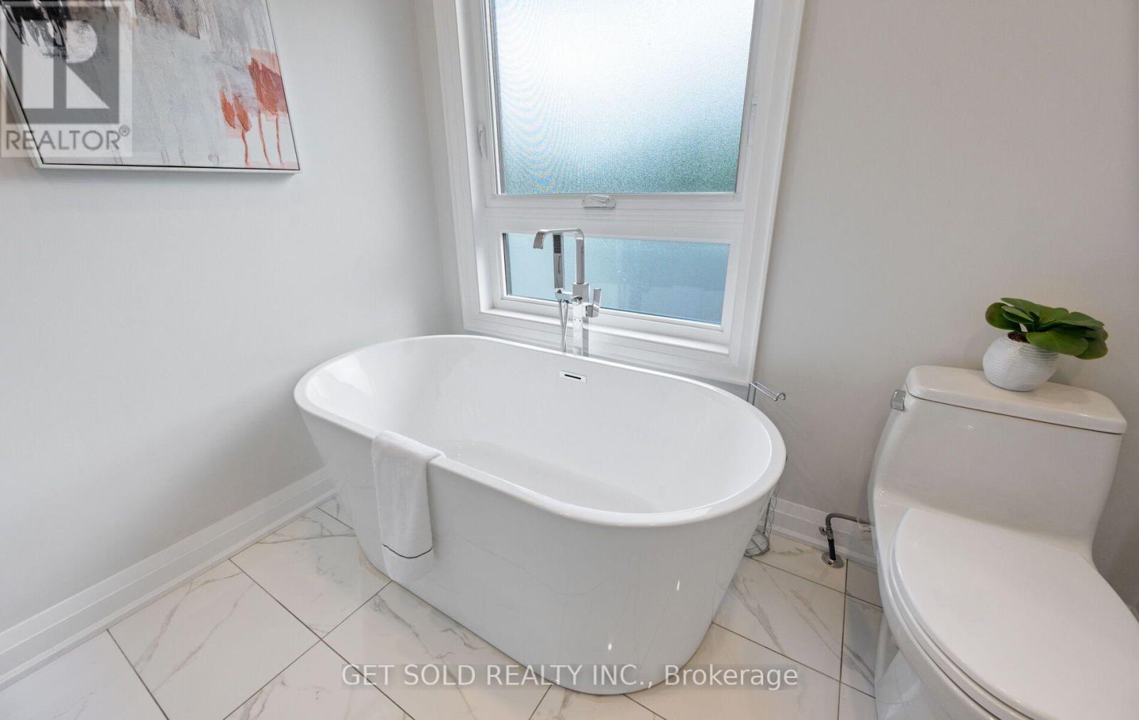 8 Hackmore Avenue Property Photo 25