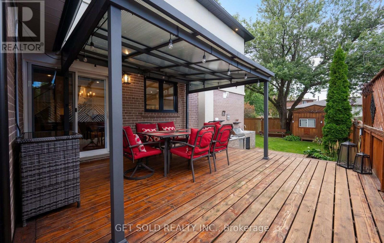 8 Hackmore Avenue Property Photo 34