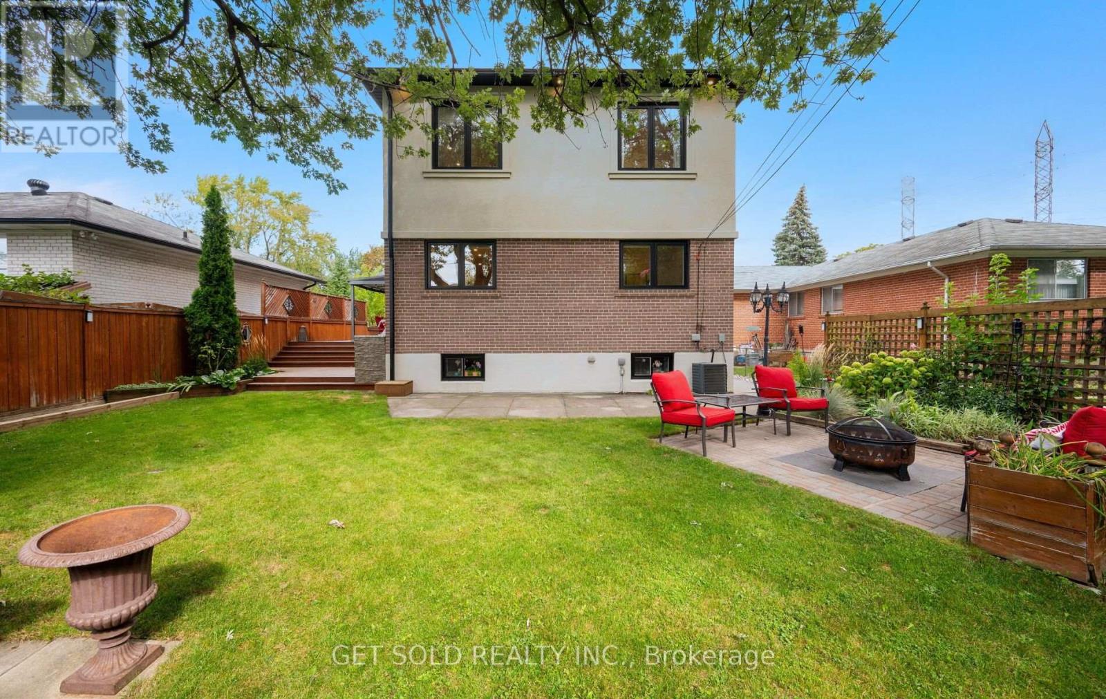 8 Hackmore Avenue Property Photo 39
