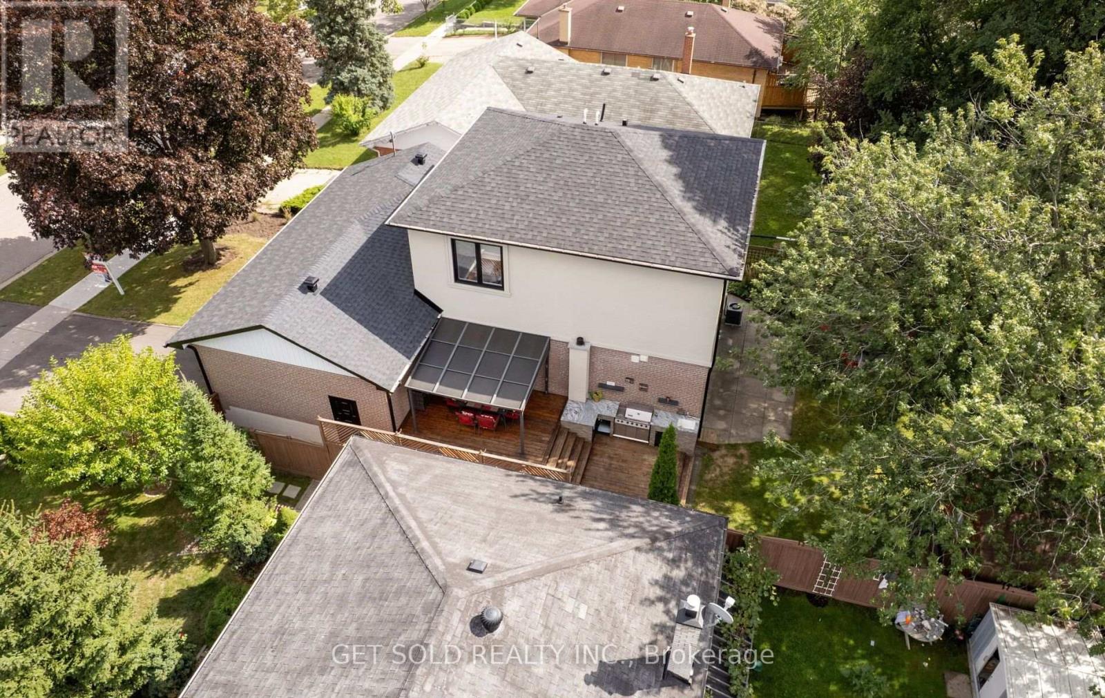 8 Hackmore Avenue Property Photo 43