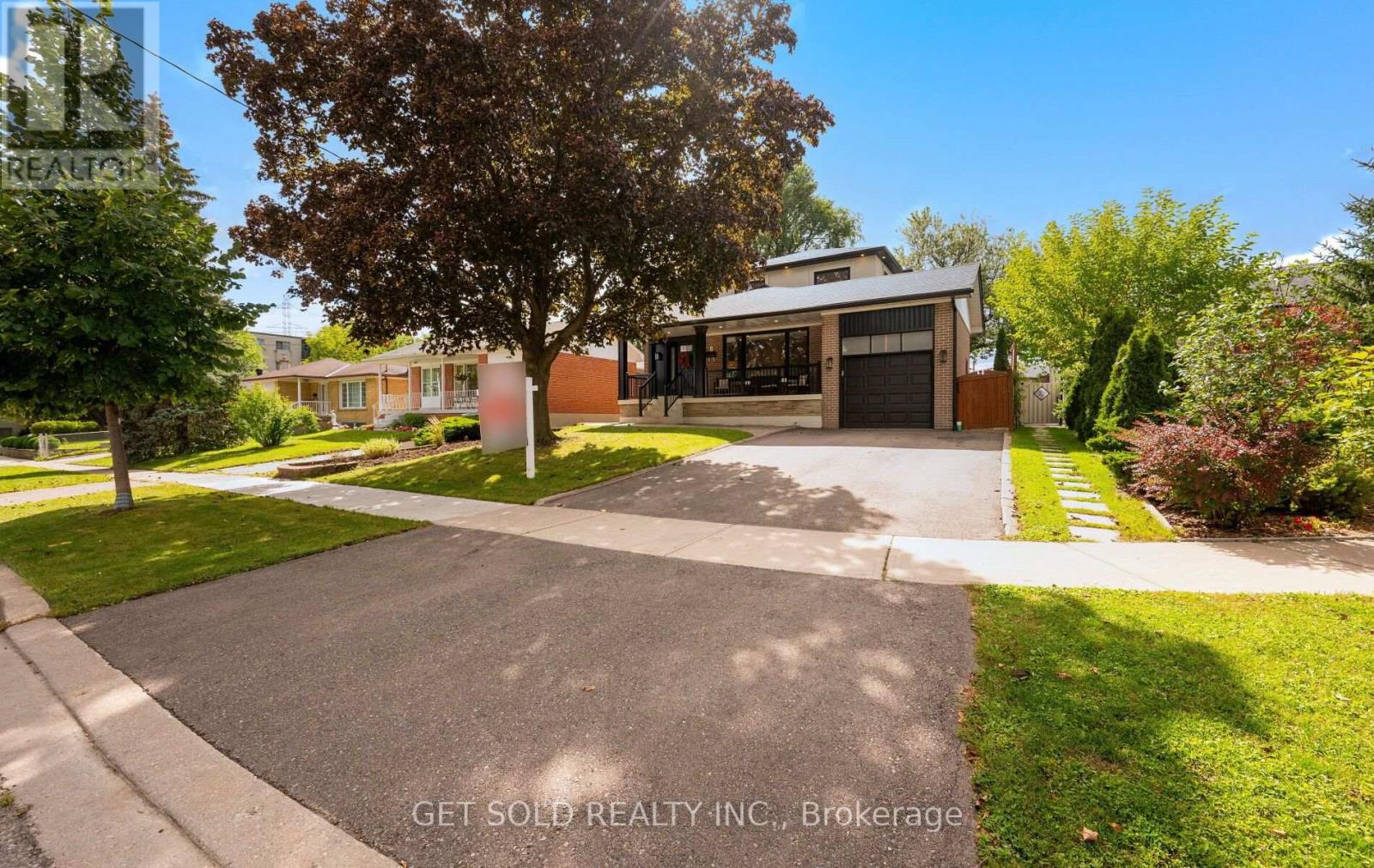 8 Hackmore Avenue Property Photo 47