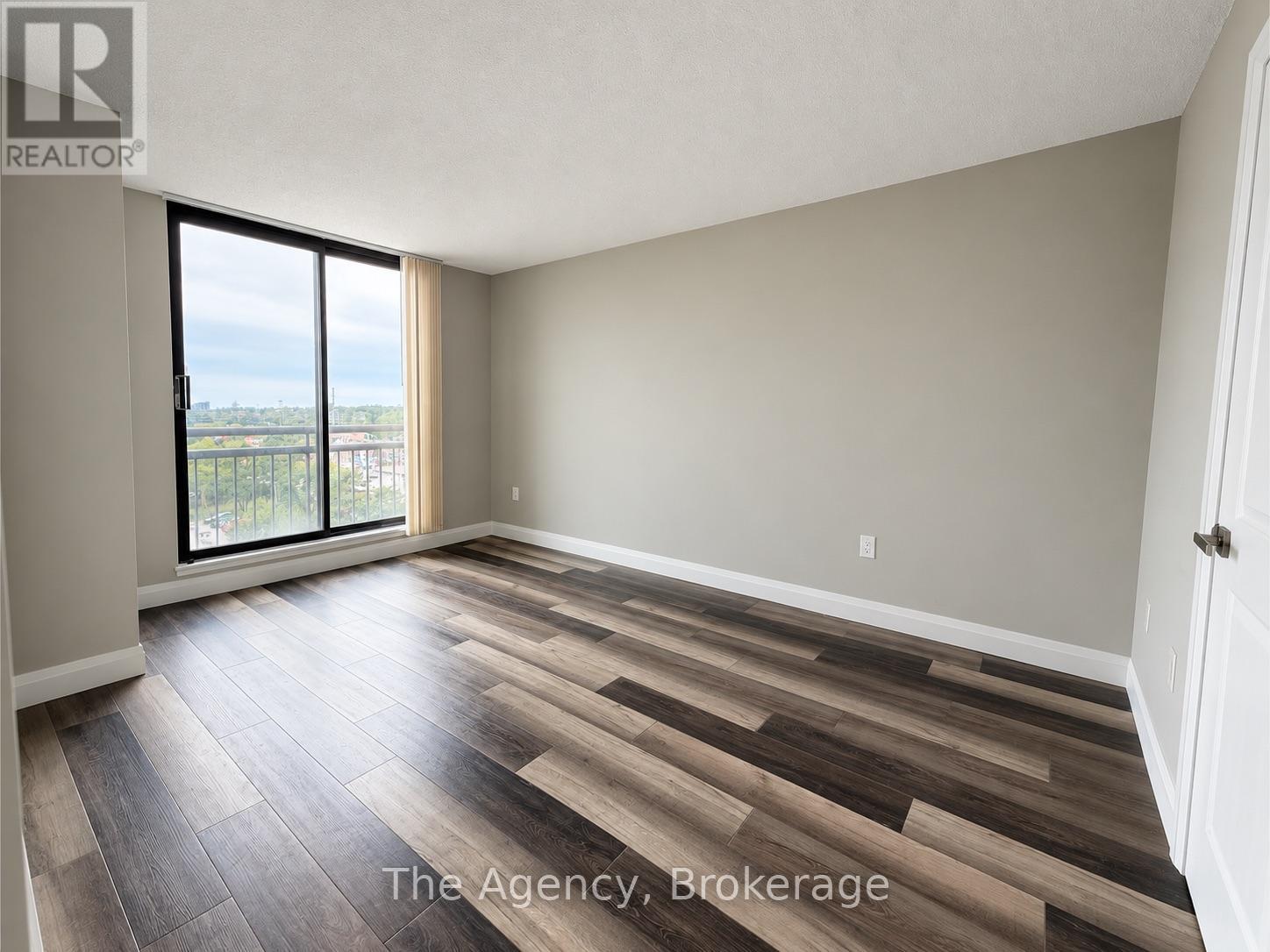 812 - 2200 Sherobee Road Property Photo 12