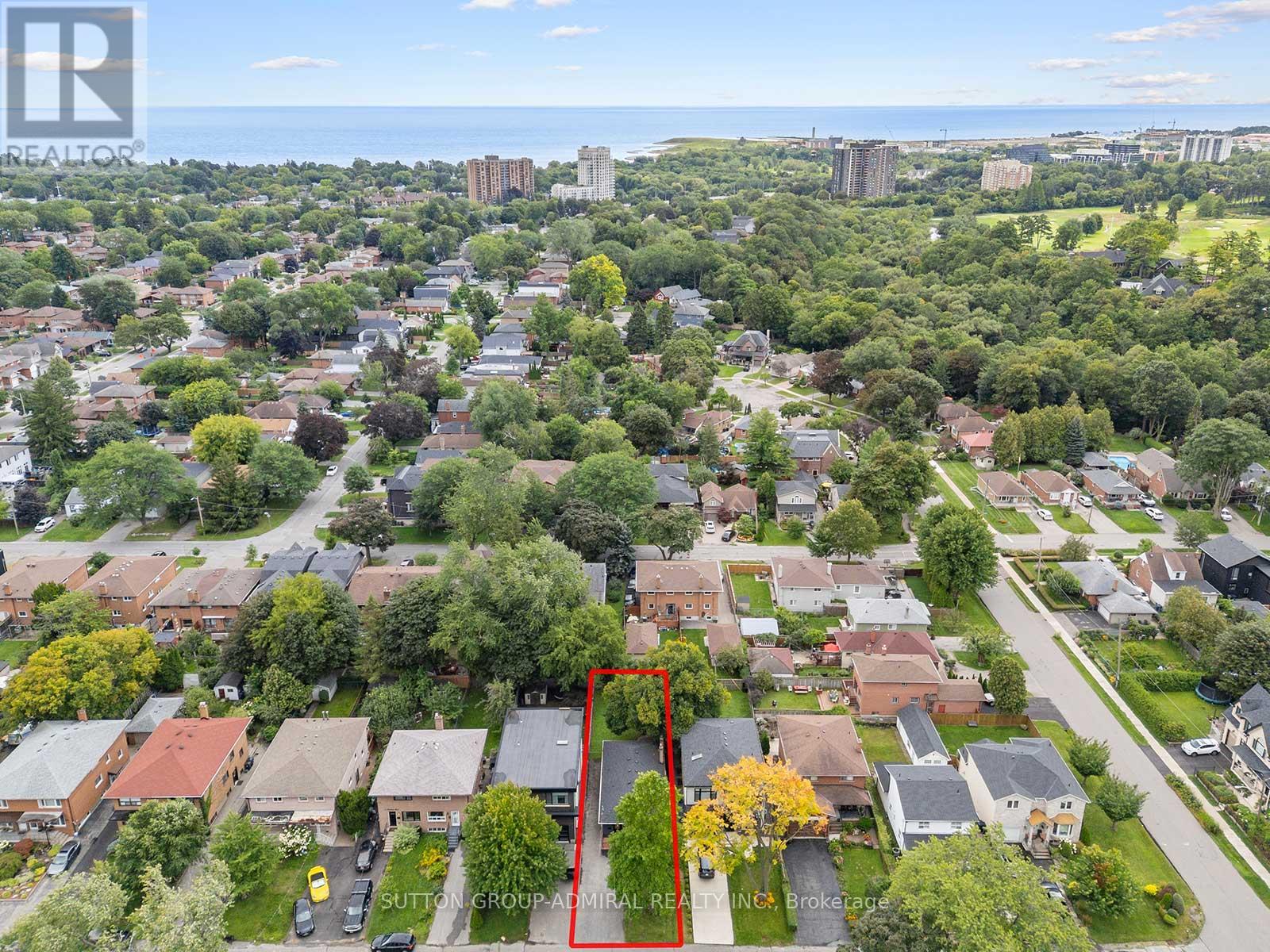 65 Woodbury Road Property Photo 46