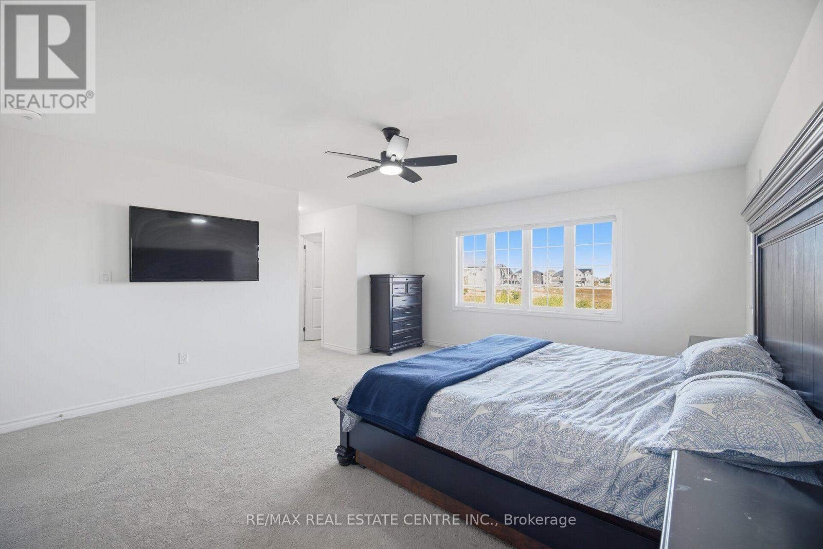 30 Tiger Crescent Property Photo 25