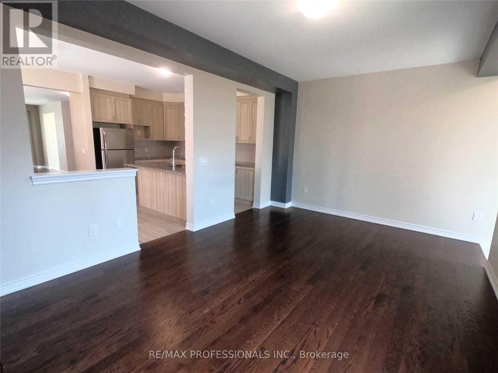 258 Inspire Boulevard Property Photo 7