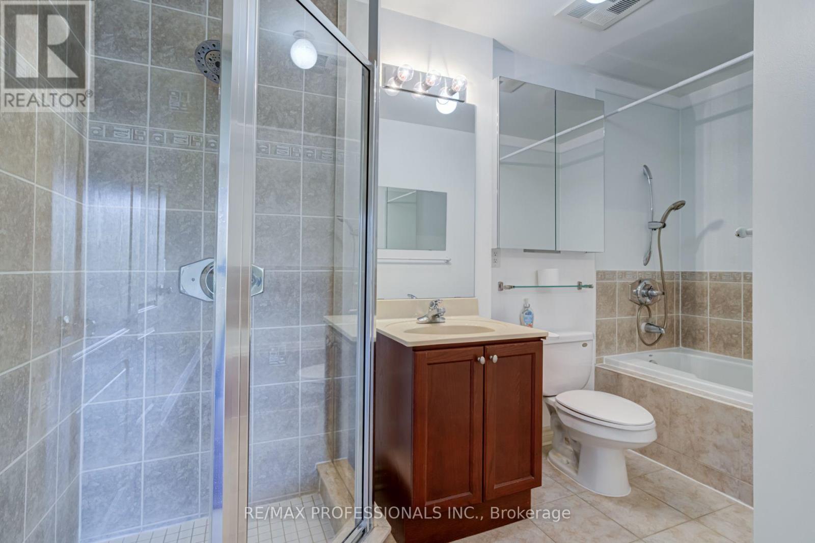 402 - 483 Faith Drive Property Photo 29