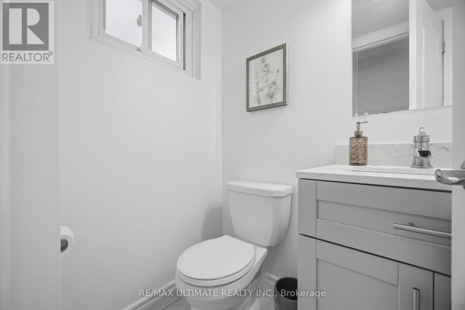 63 - 2120 Rathburn Road E Property Photo 9