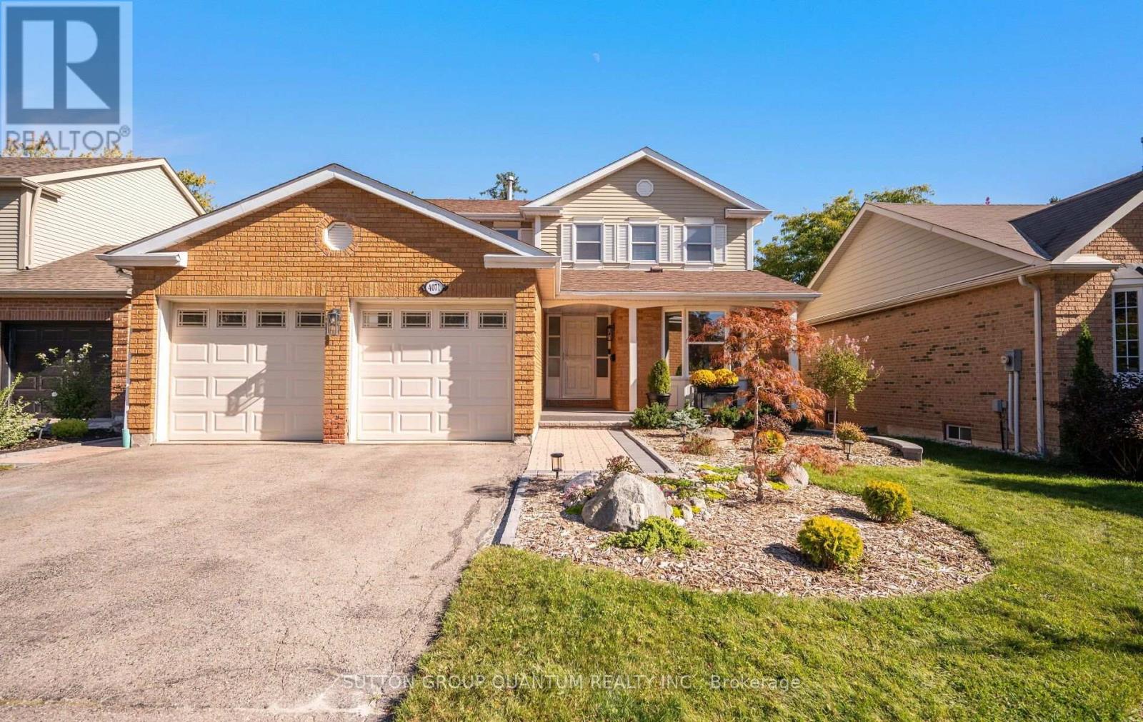 4071 Wheelwright Crescent Photo de la propriété 1