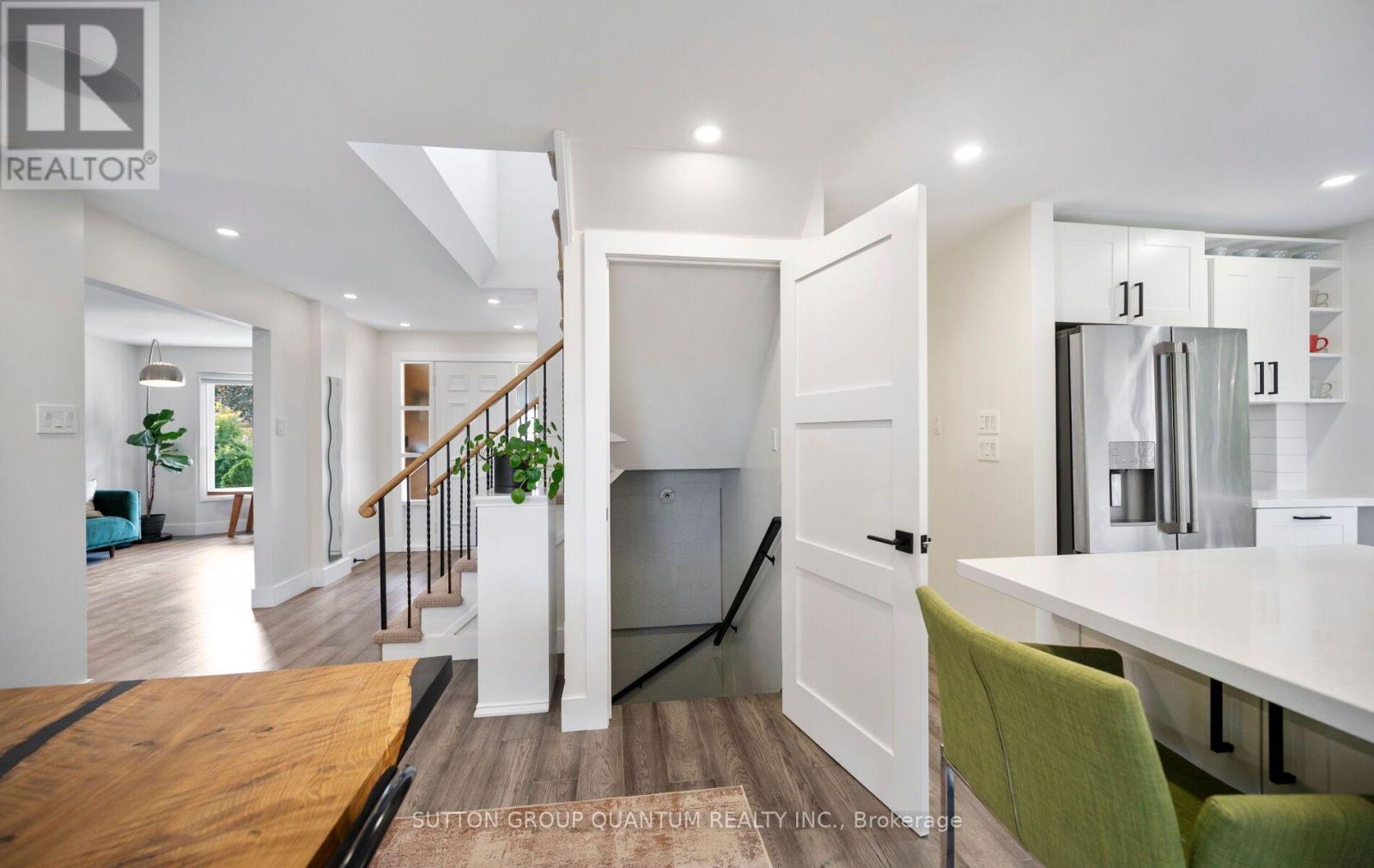 4071 Wheelwright Crescent Property Photo 24
