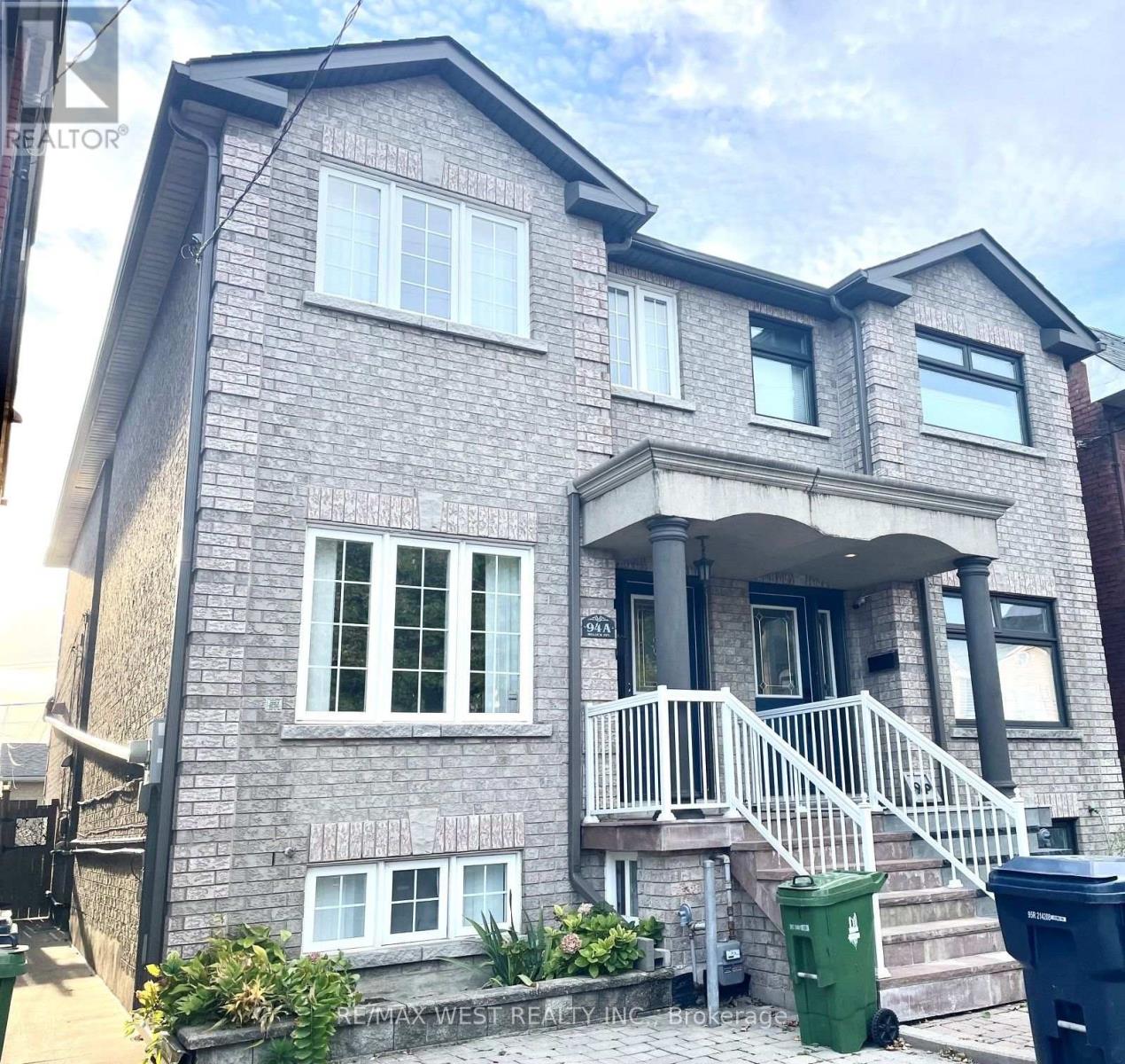 94a Mulock Avenue Property Photo 1