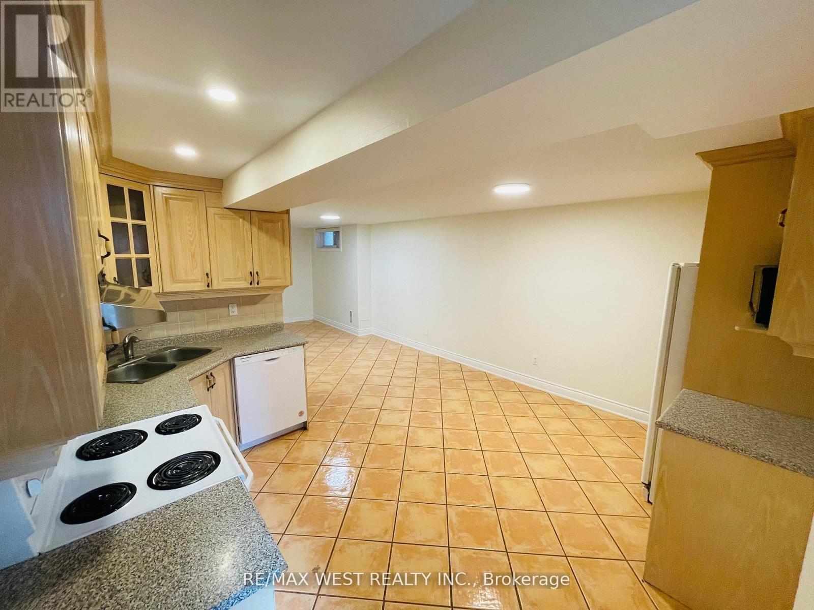 94a Mulock Avenue Property Photo 8