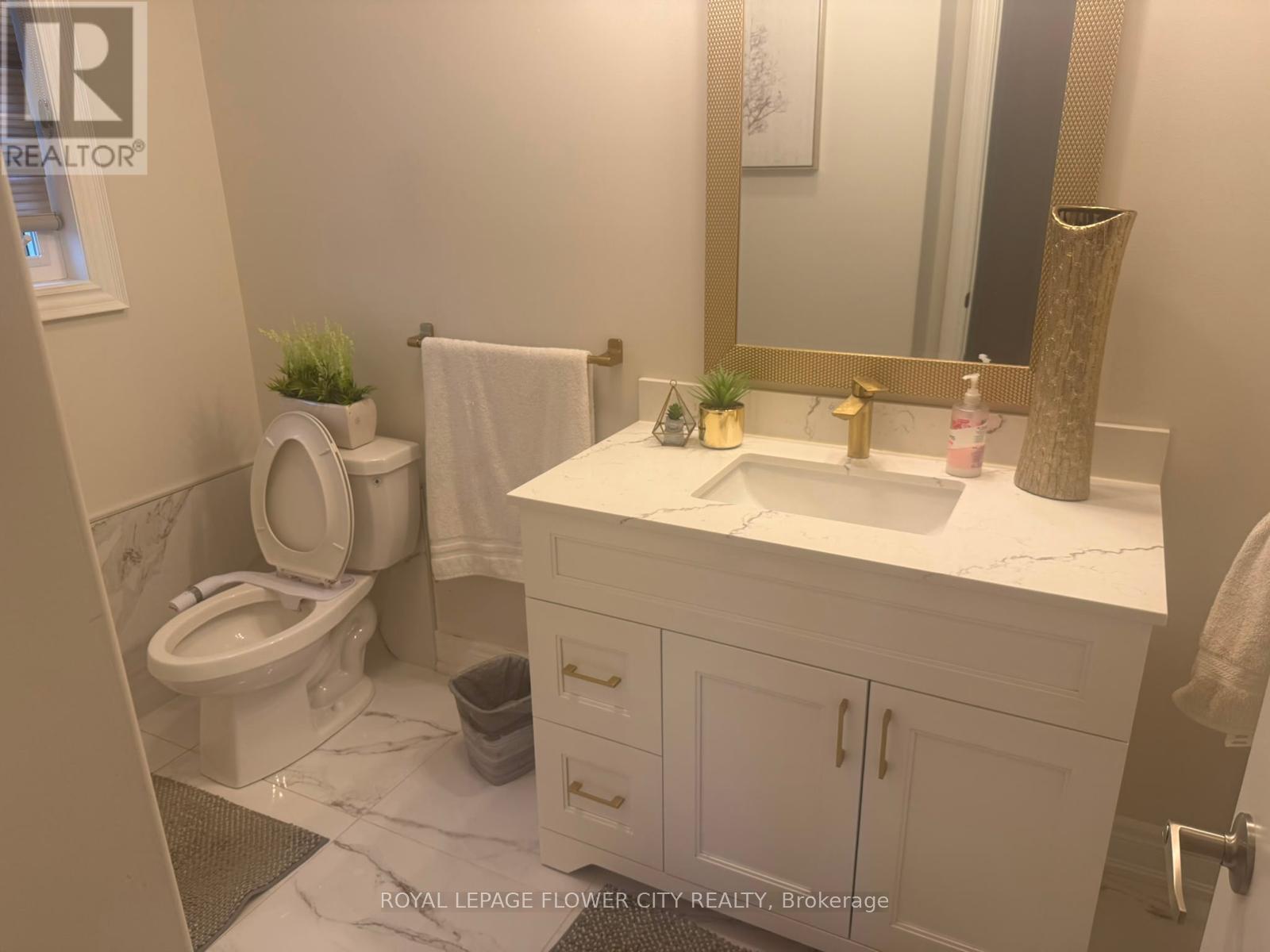 40 Seymour Road Property Photo 1