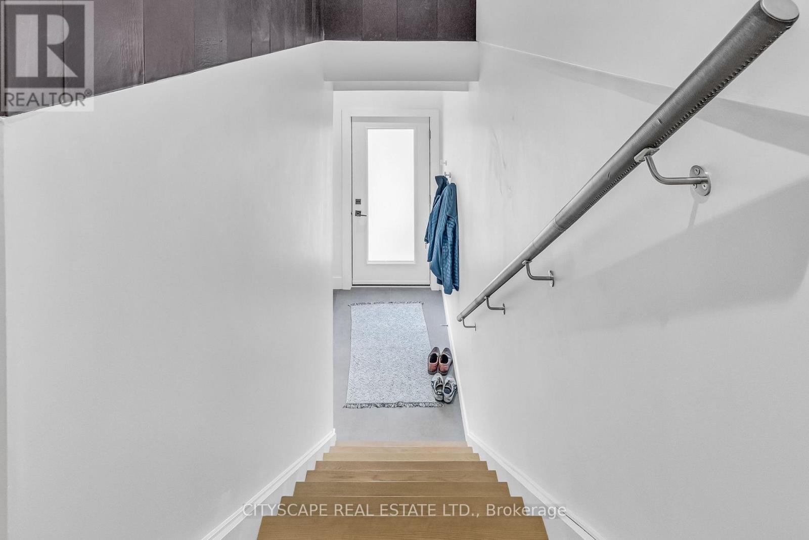 Upper - 61 Edwin Avenue Property Photo 5