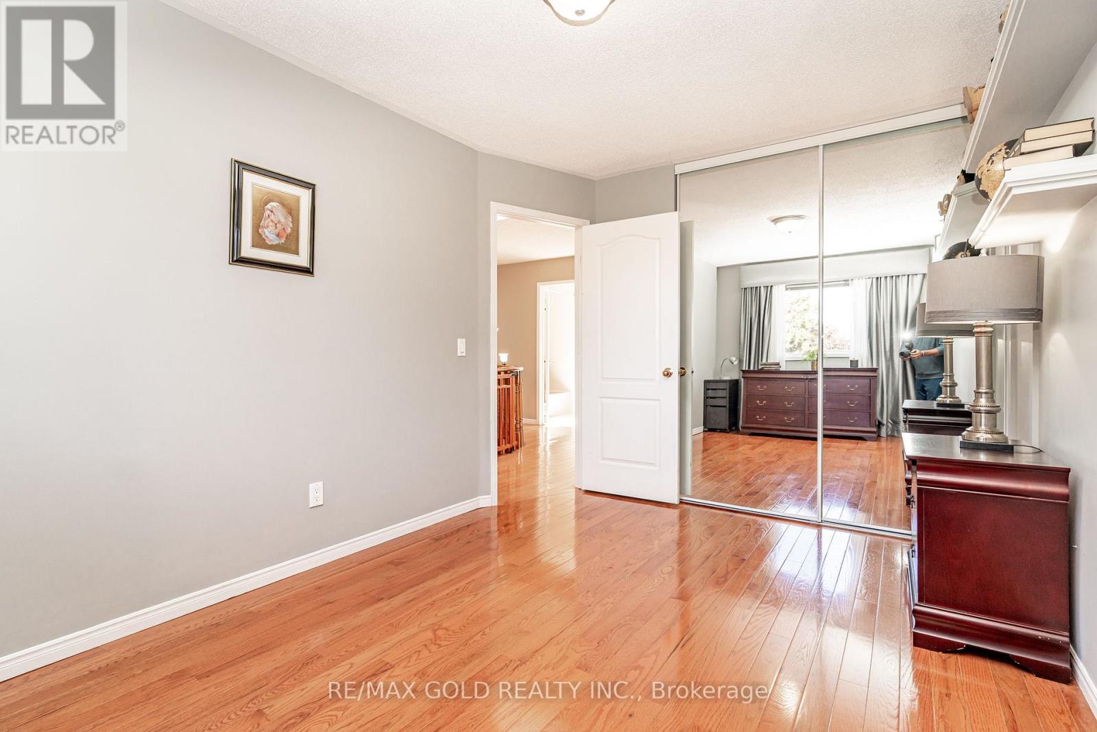 690 Peter Robertson Boulevard Property Photo 28