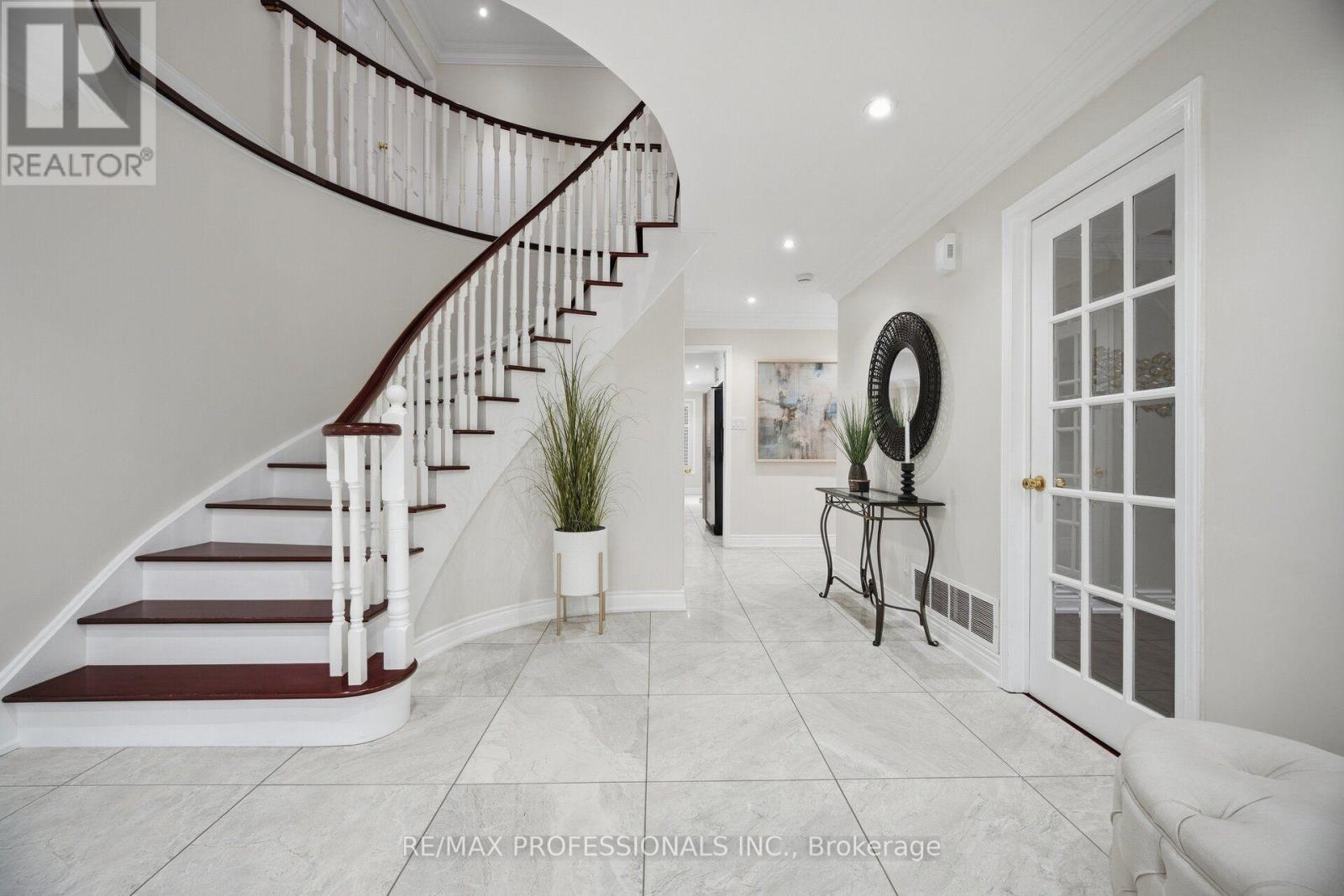 4 Mcfadden Drive Property Photo 6
