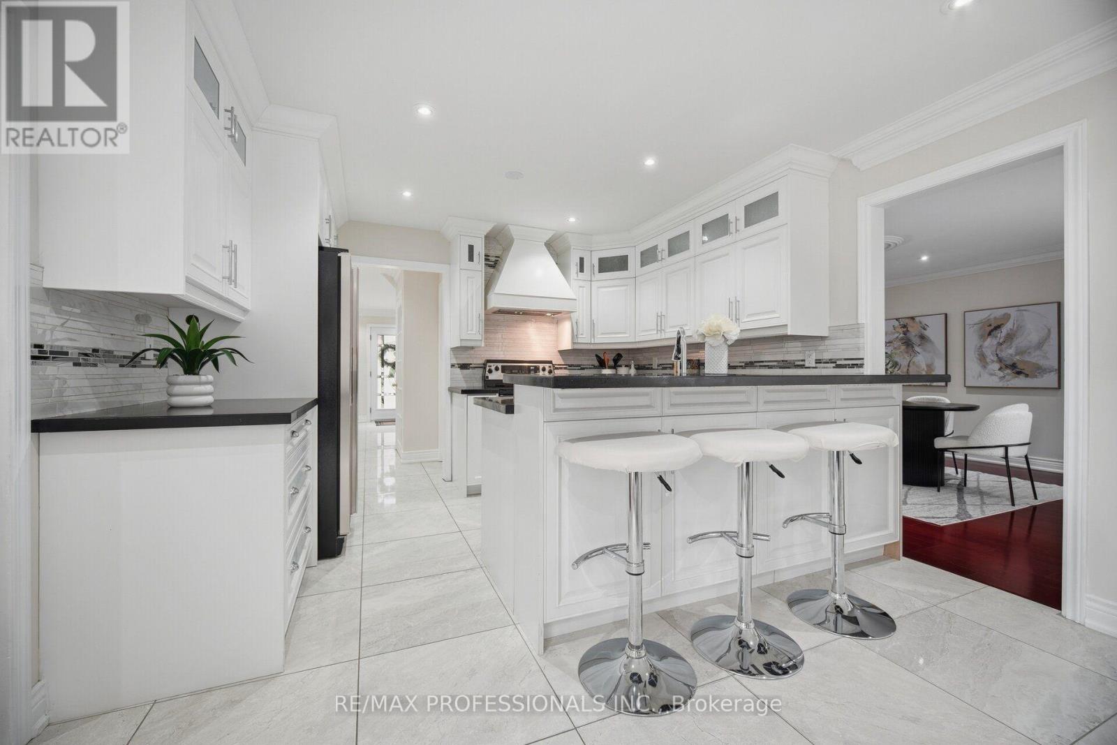 4 Mcfadden Drive Property Photo 9