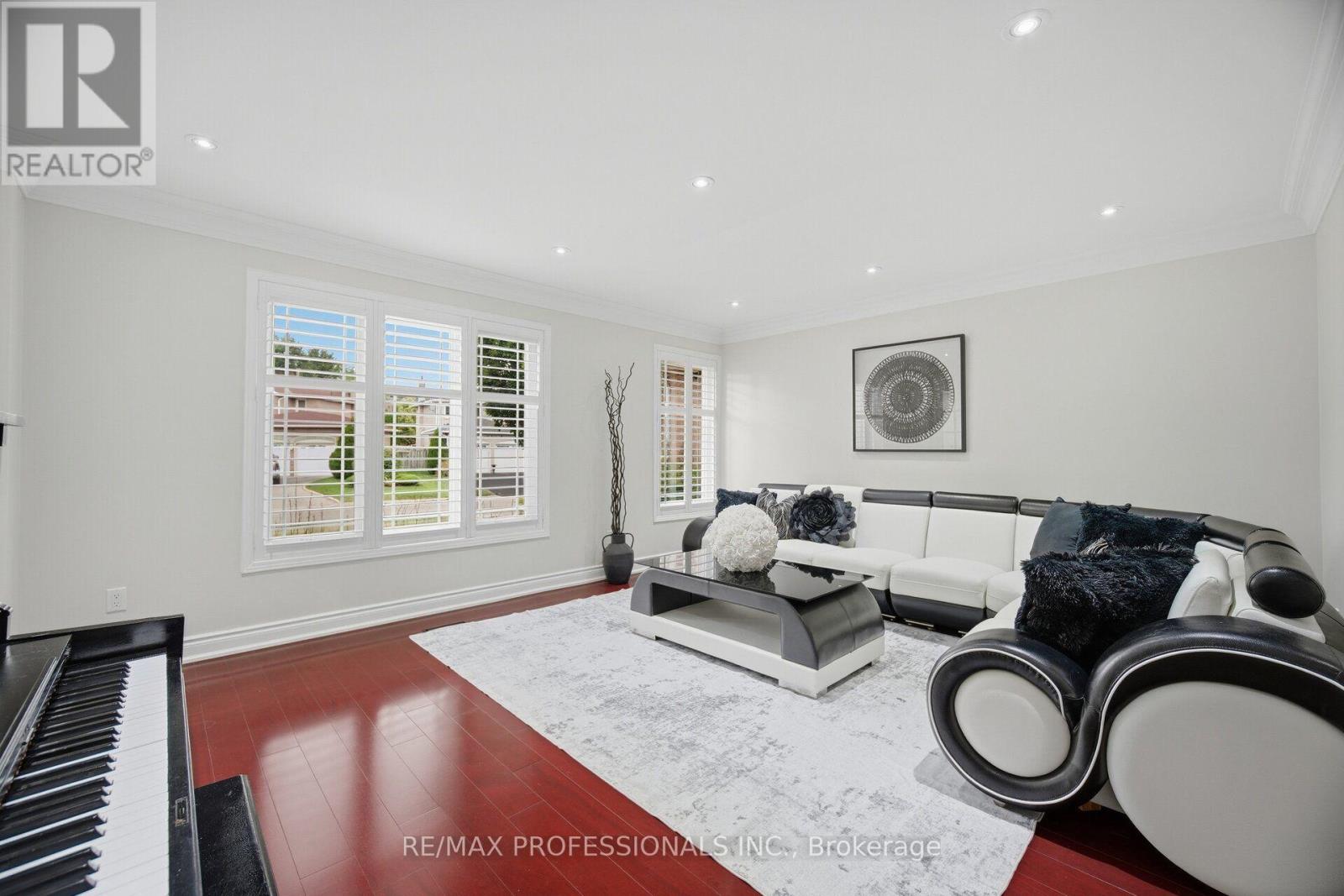 4 Mcfadden Drive Property Photo 17