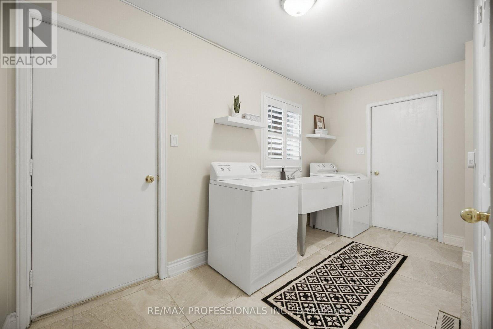 4 Mcfadden Drive Property Photo 21
